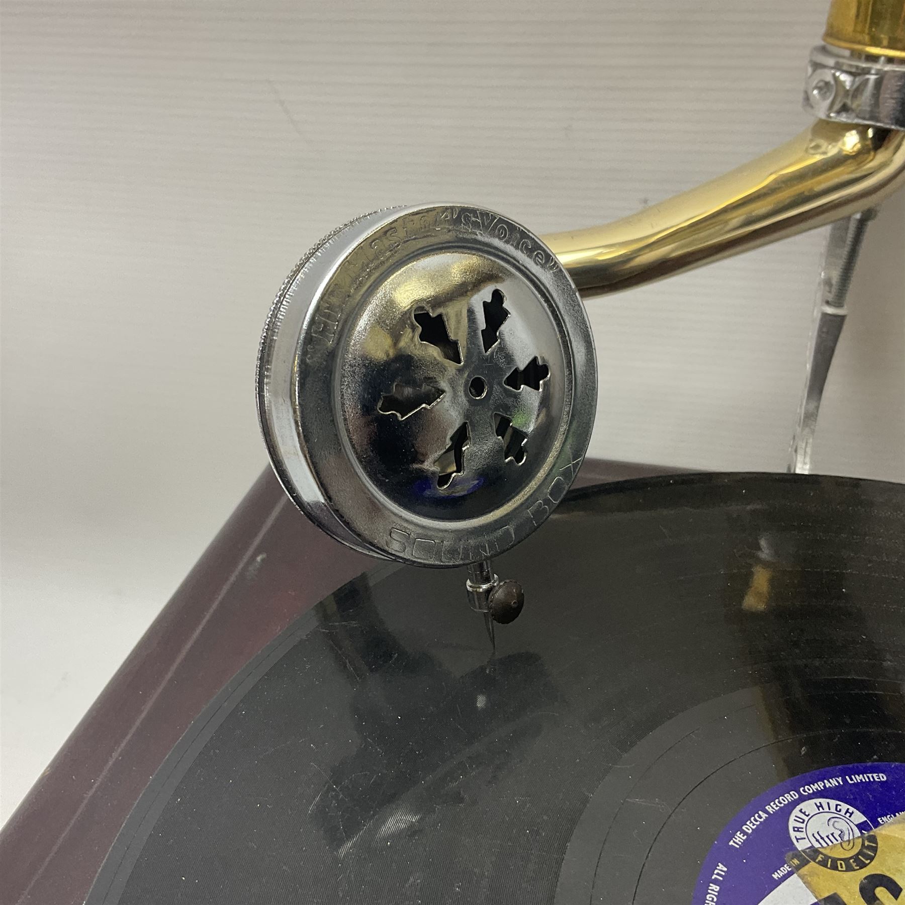 Gramophone - Image 5 of 11