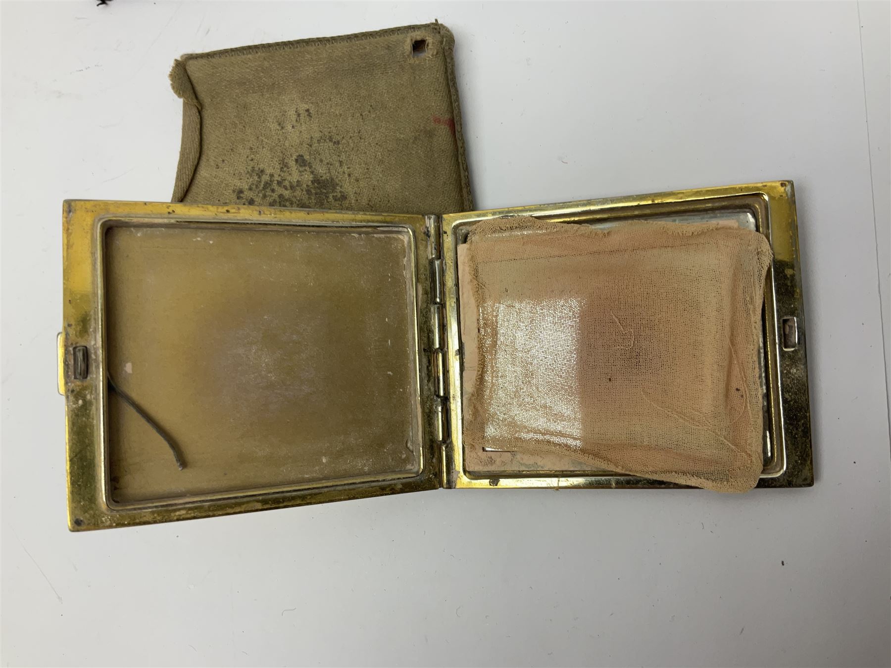 St Dupont gold plated cigarette lighter - Image 7 of 13
