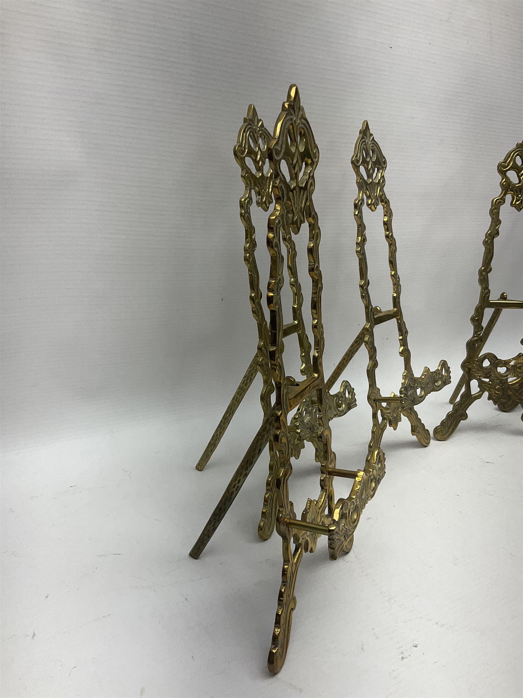 Set of six ornate cast brass easel stands - Image 3 of 10