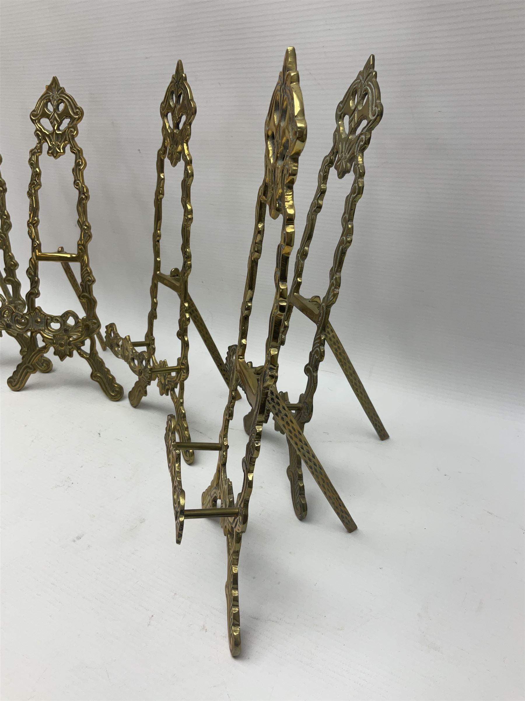 Set of six ornate cast brass easel stands - Image 9 of 10