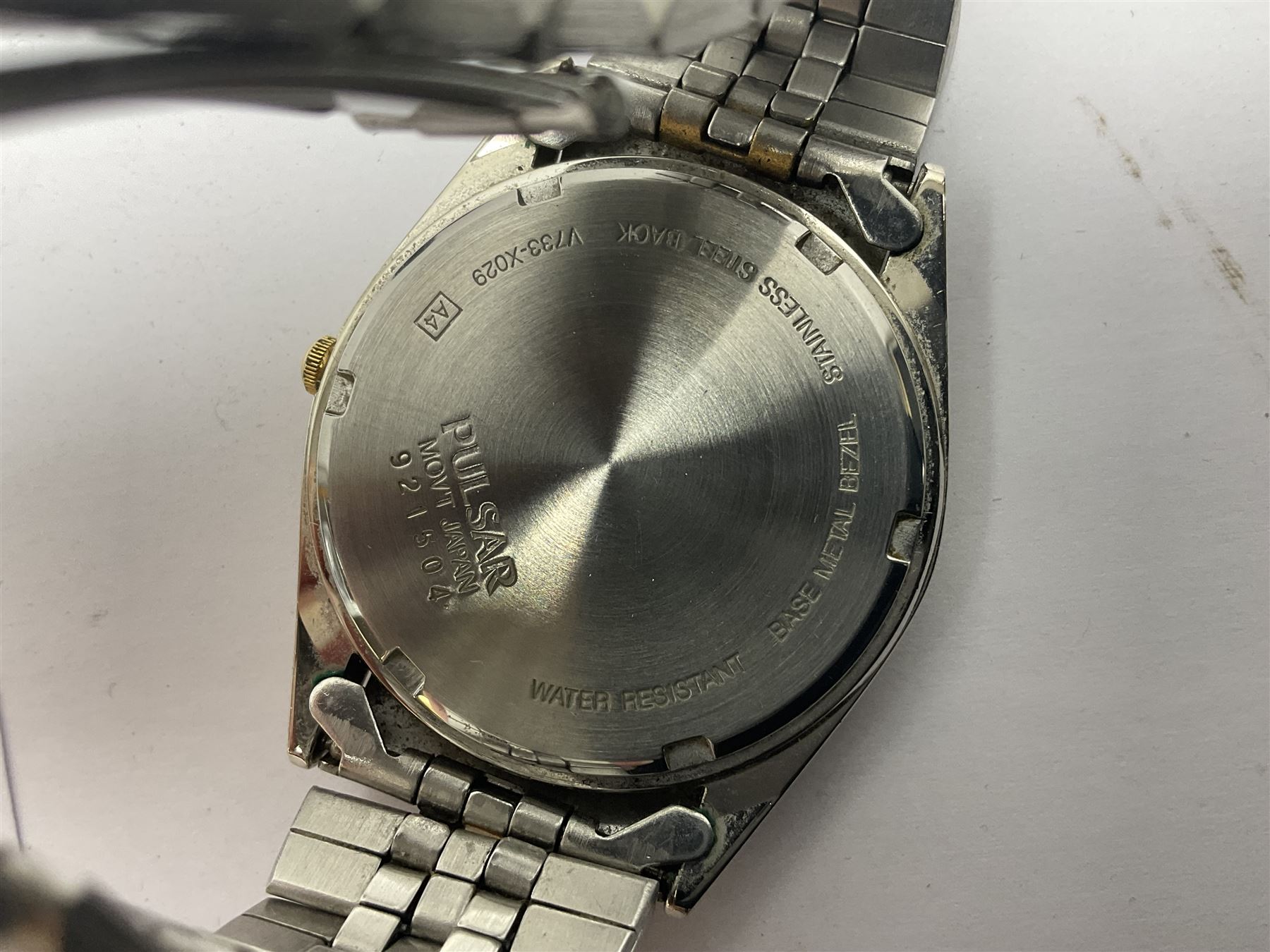 Four gentlemans wristwatches including Seiko Kinetic 50M - Bild 10 aus 11