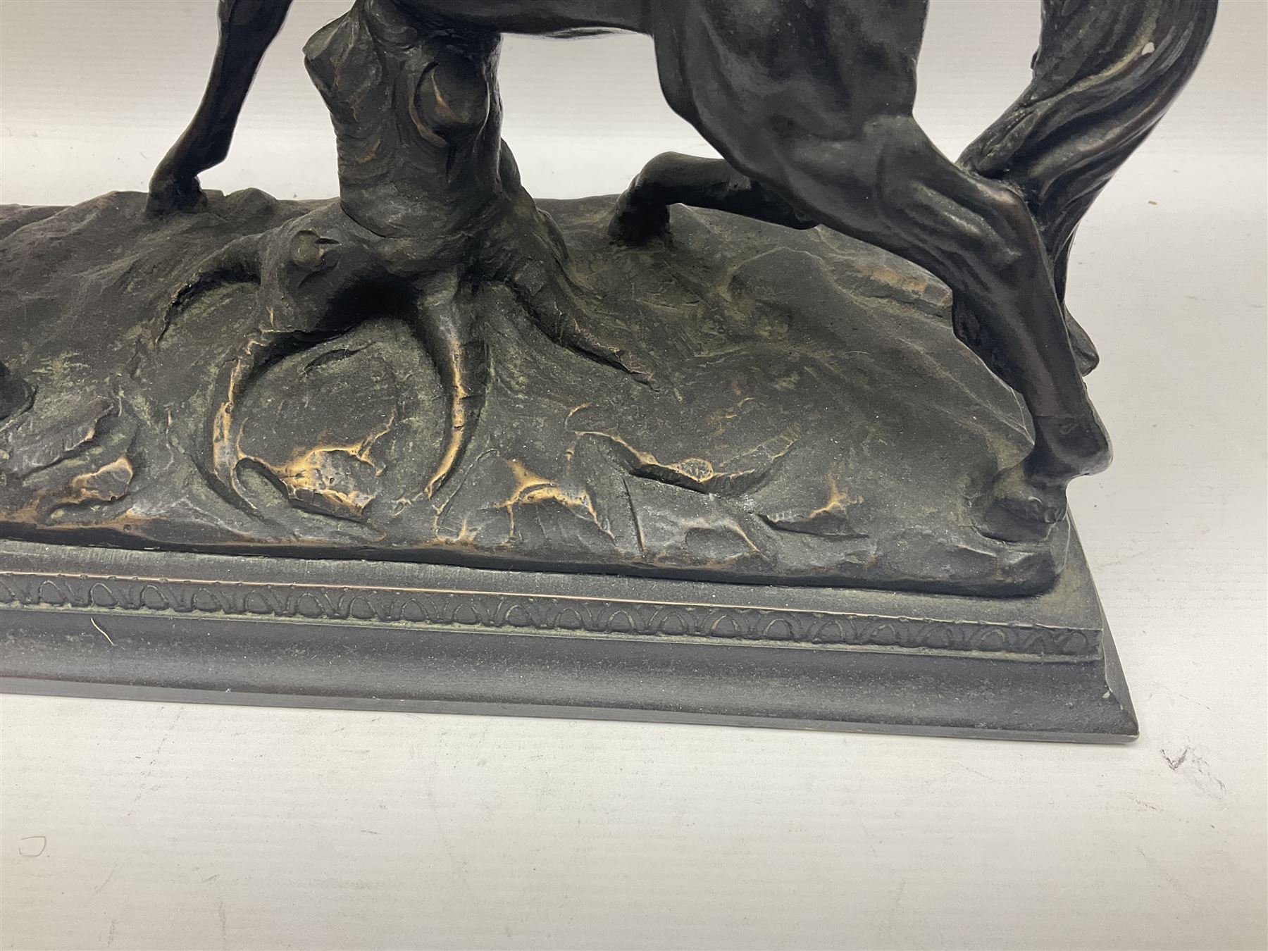 Bronzed figure group of two rearing horses - Image 13 of 14