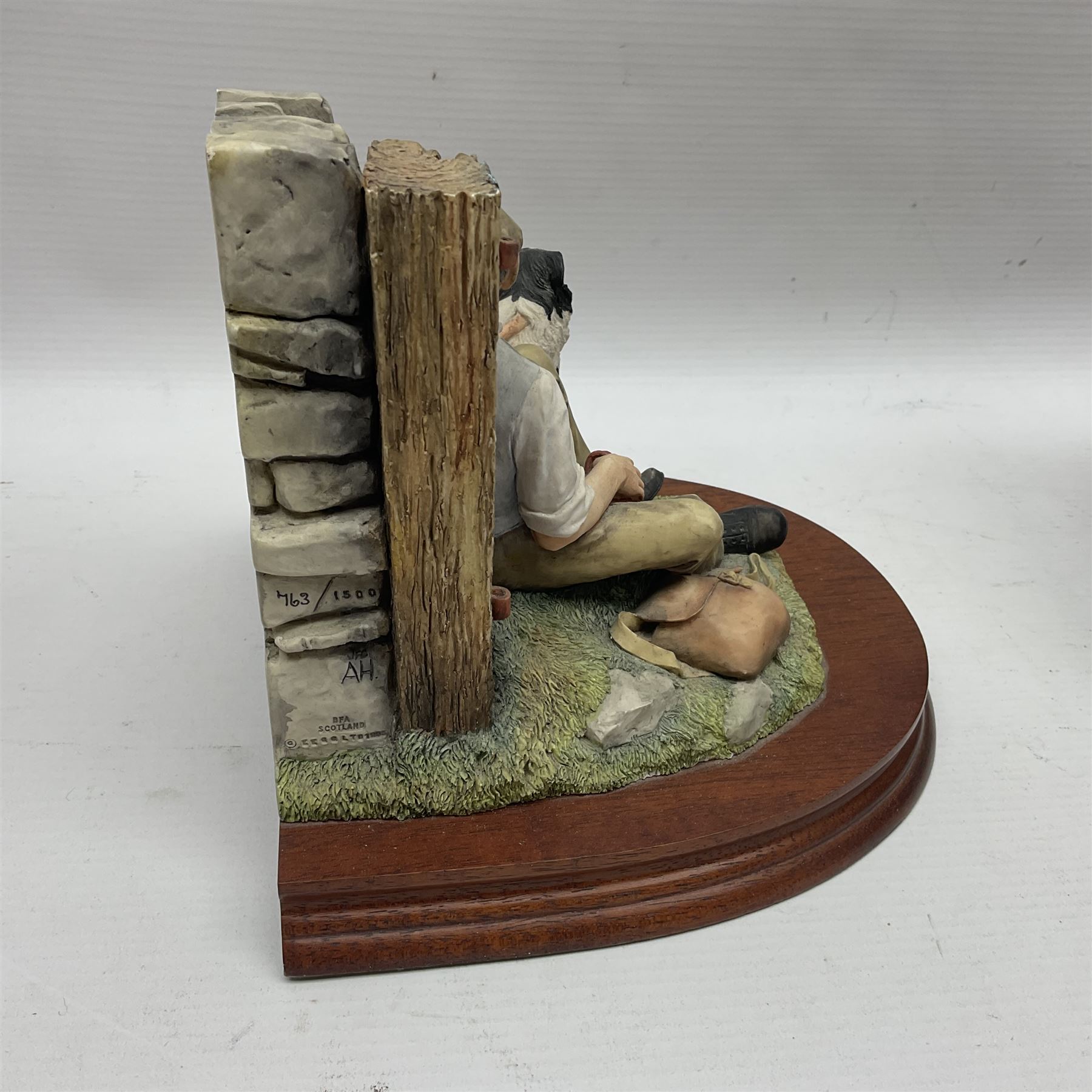 Pair of Border Fine Arts bookends '10 O'Clock Break' model No. L158 by Adrian Hughes - Image 4 of 11