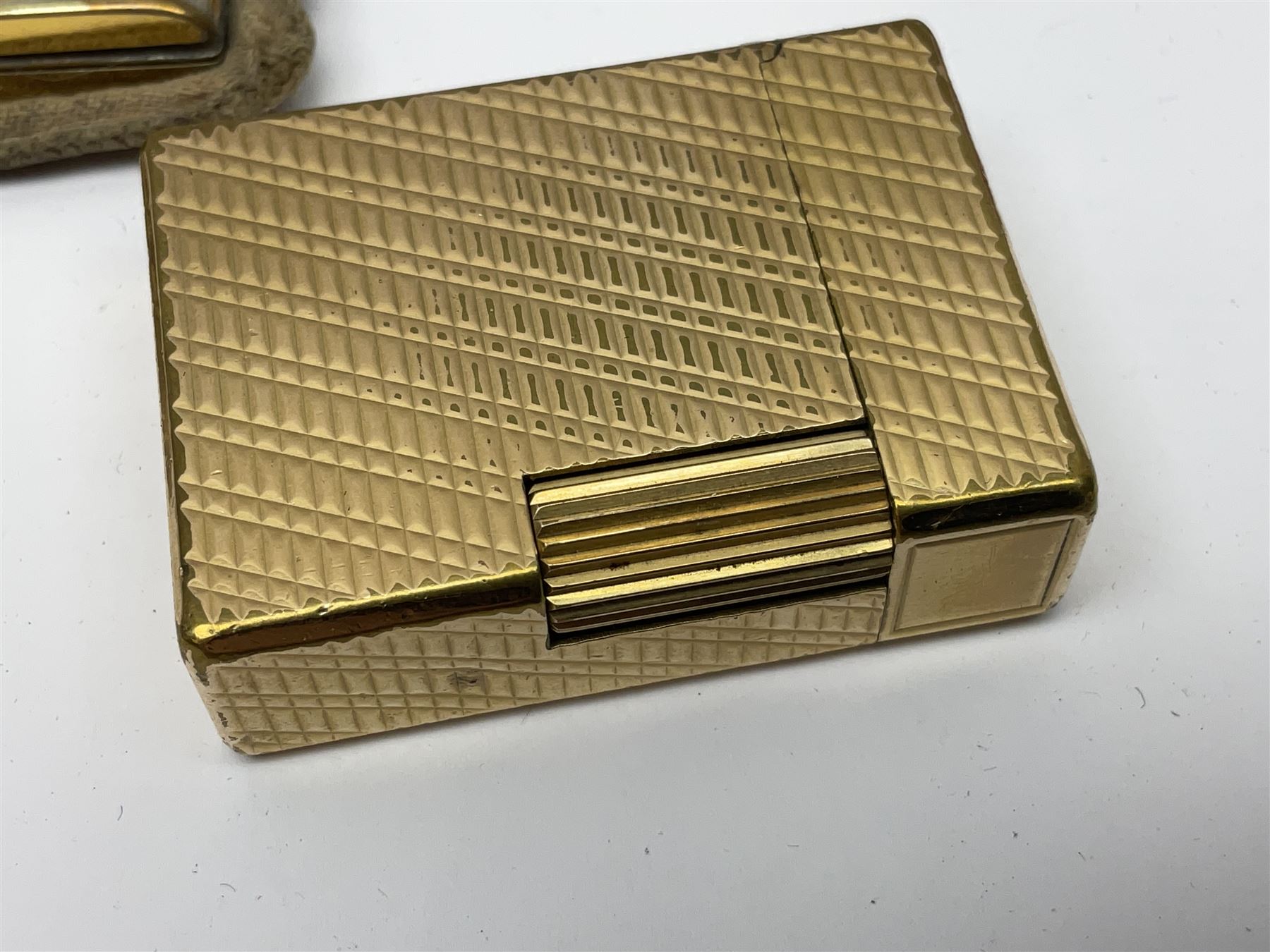 St Dupont gold plated cigarette lighter - Image 5 of 13