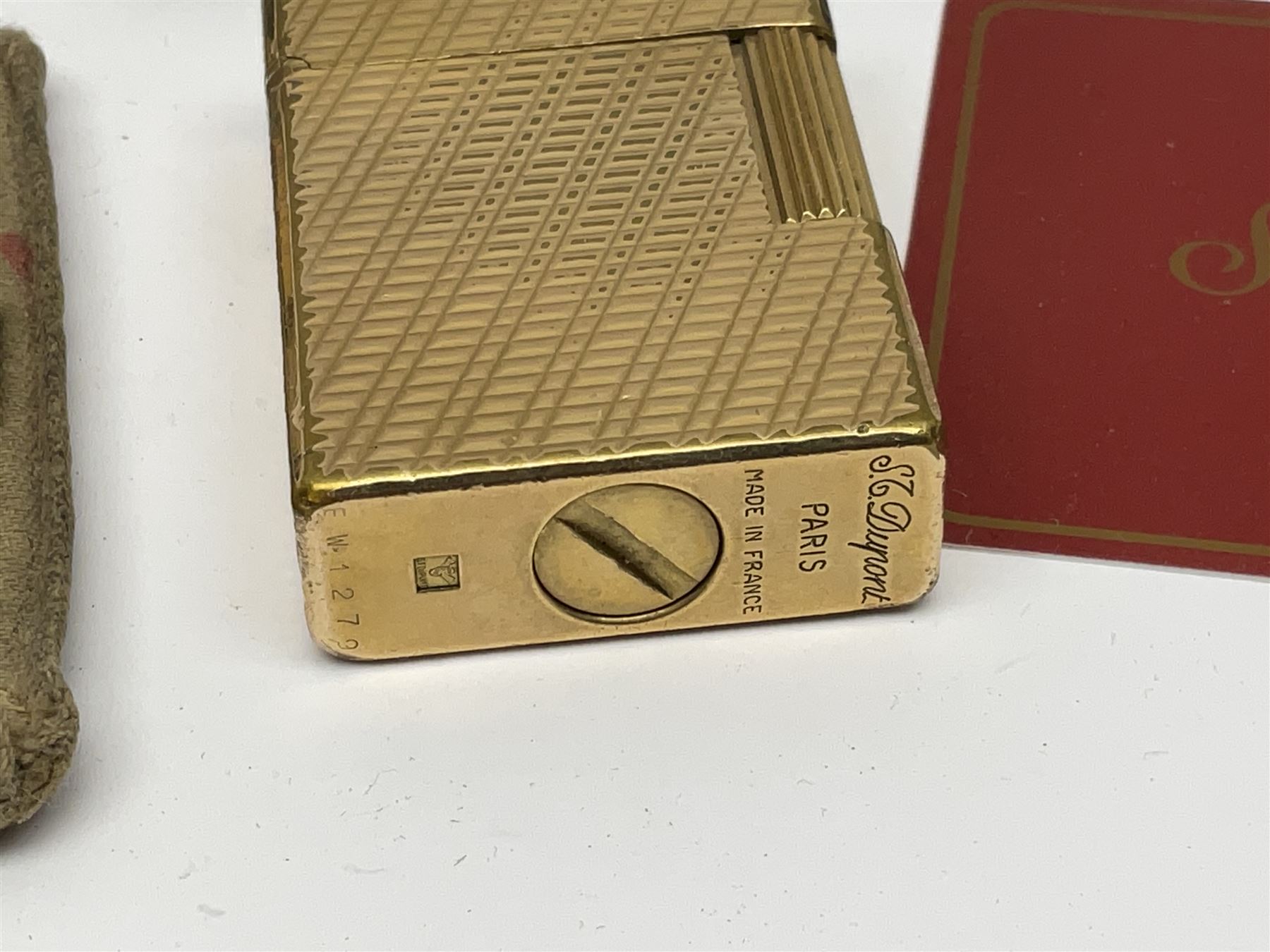 St Dupont gold plated cigarette lighter - Image 3 of 13