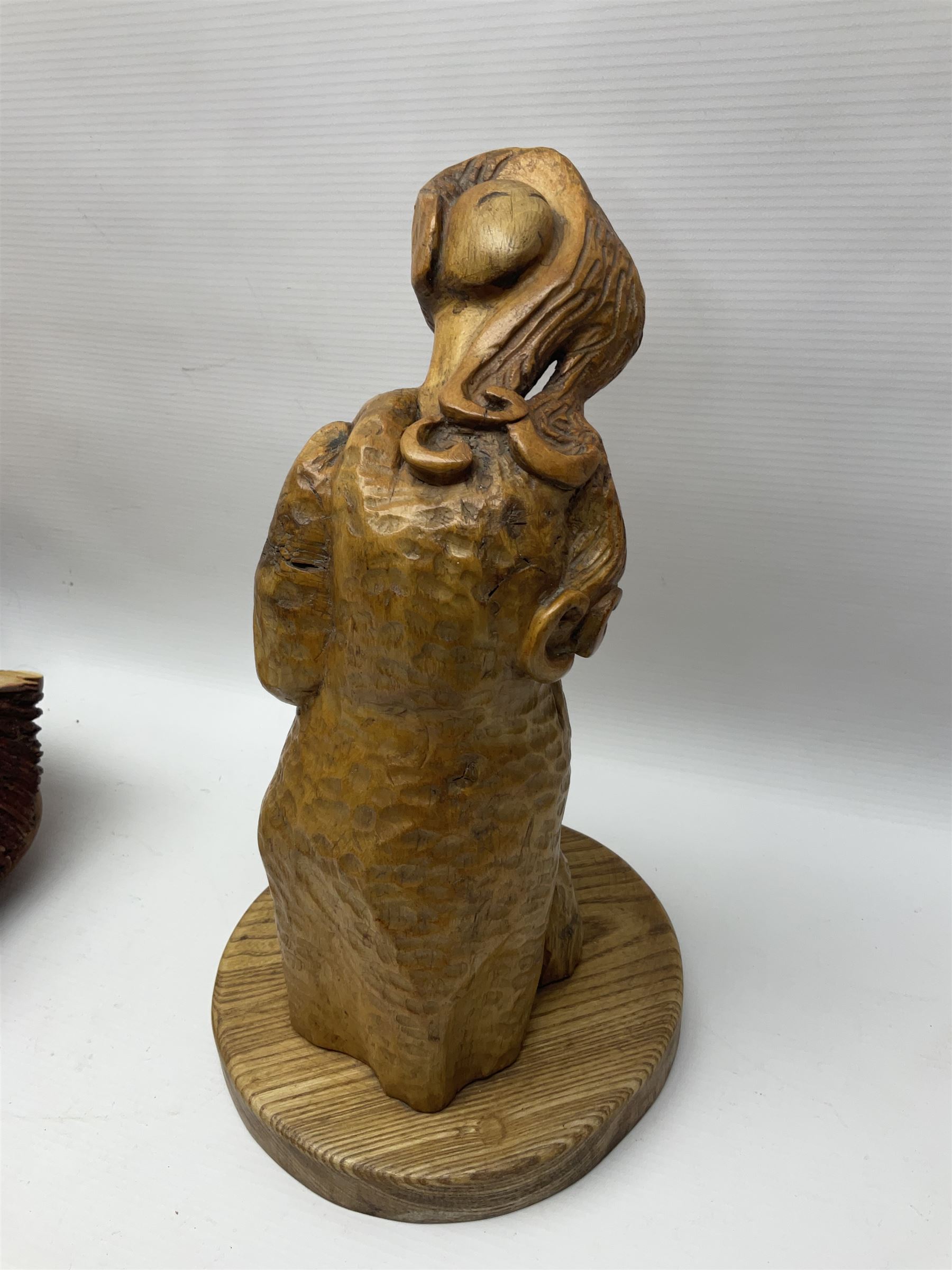 Helen Skelton (British 1933 – 2023): Six carved wooden sculptures - Bild 14 aus 14
