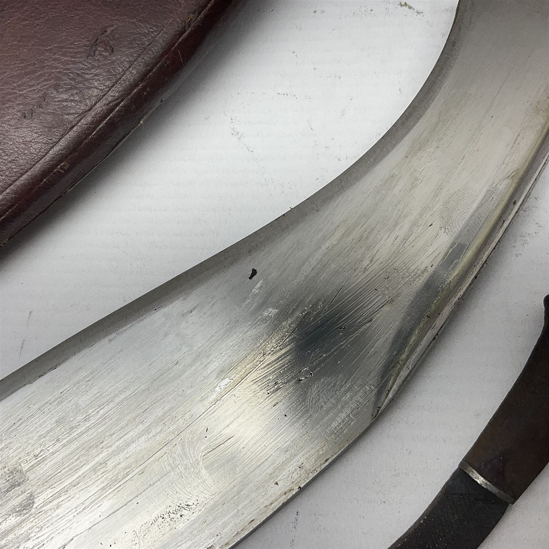 Kukri with curving blade - Image 4 of 19