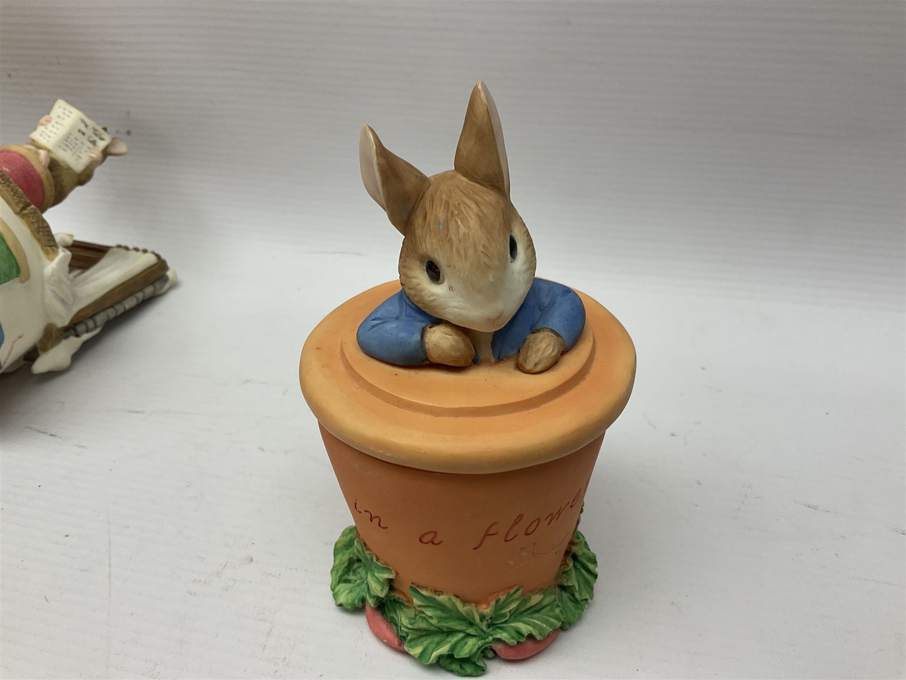 Twelve Border Fine Arts The World of Beatrix Potter and Peter Rabbit Collection figures - Image 13 of 13