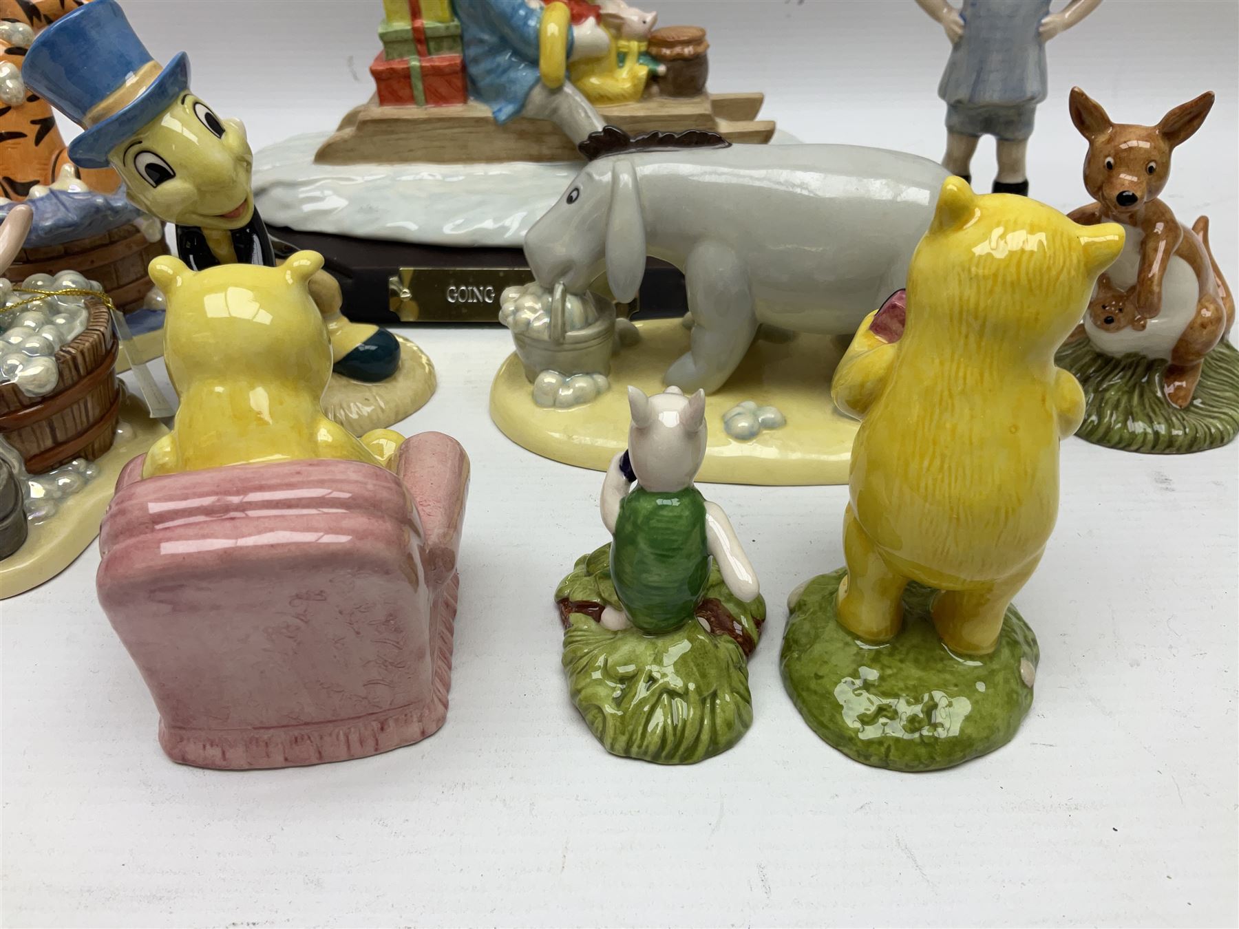 Nine Royal Doulton Winnie the Pooh Collection figures - Image 4 of 14