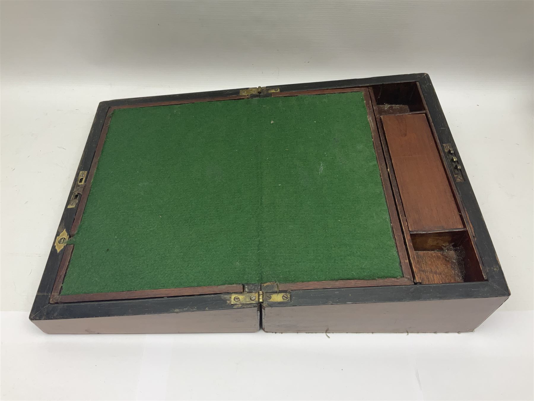 Victorian walnut and parquetry banded work box with brass shield and escutcheon - Image 7 of 14