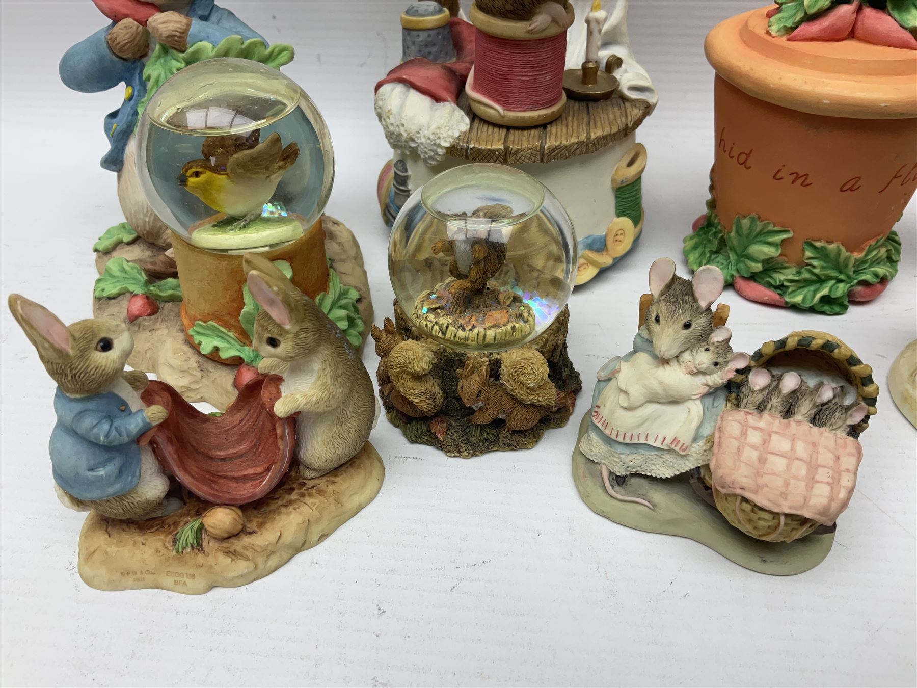 Twelve Border Fine Arts The World of Beatrix Potter and Peter Rabbit Collection figures - Image 3 of 13