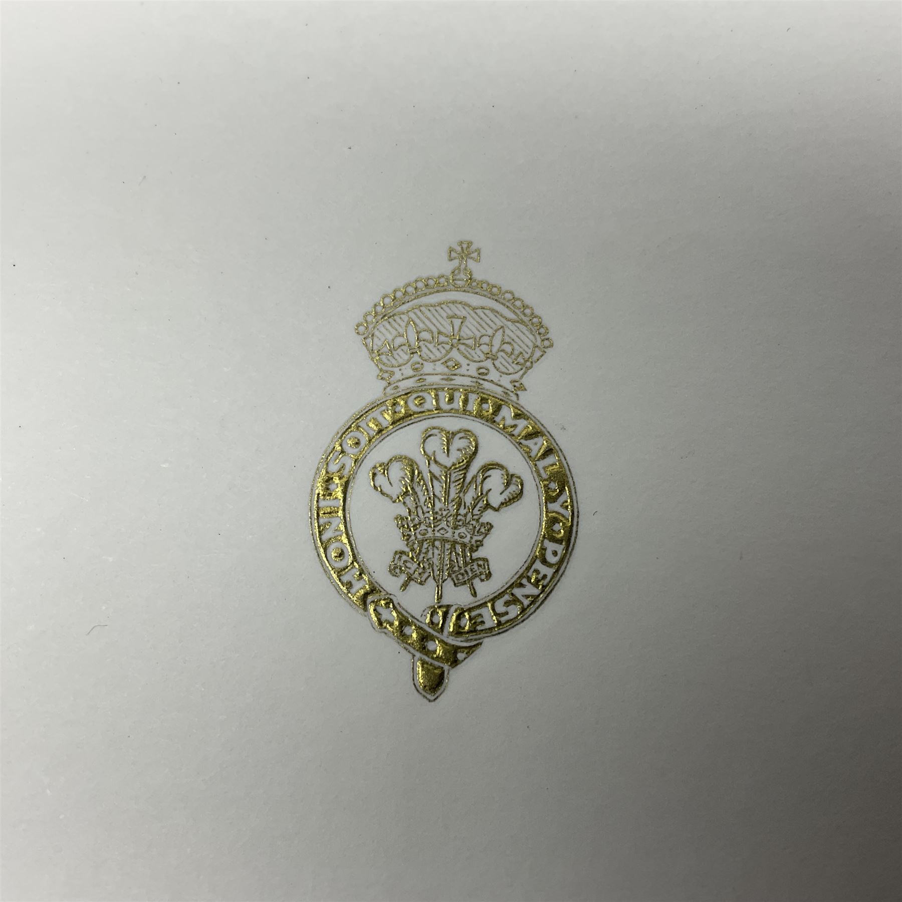 1994 Royal Christmas card with gilt embossed Prince of Wales crest to cover - Image 6 of 6