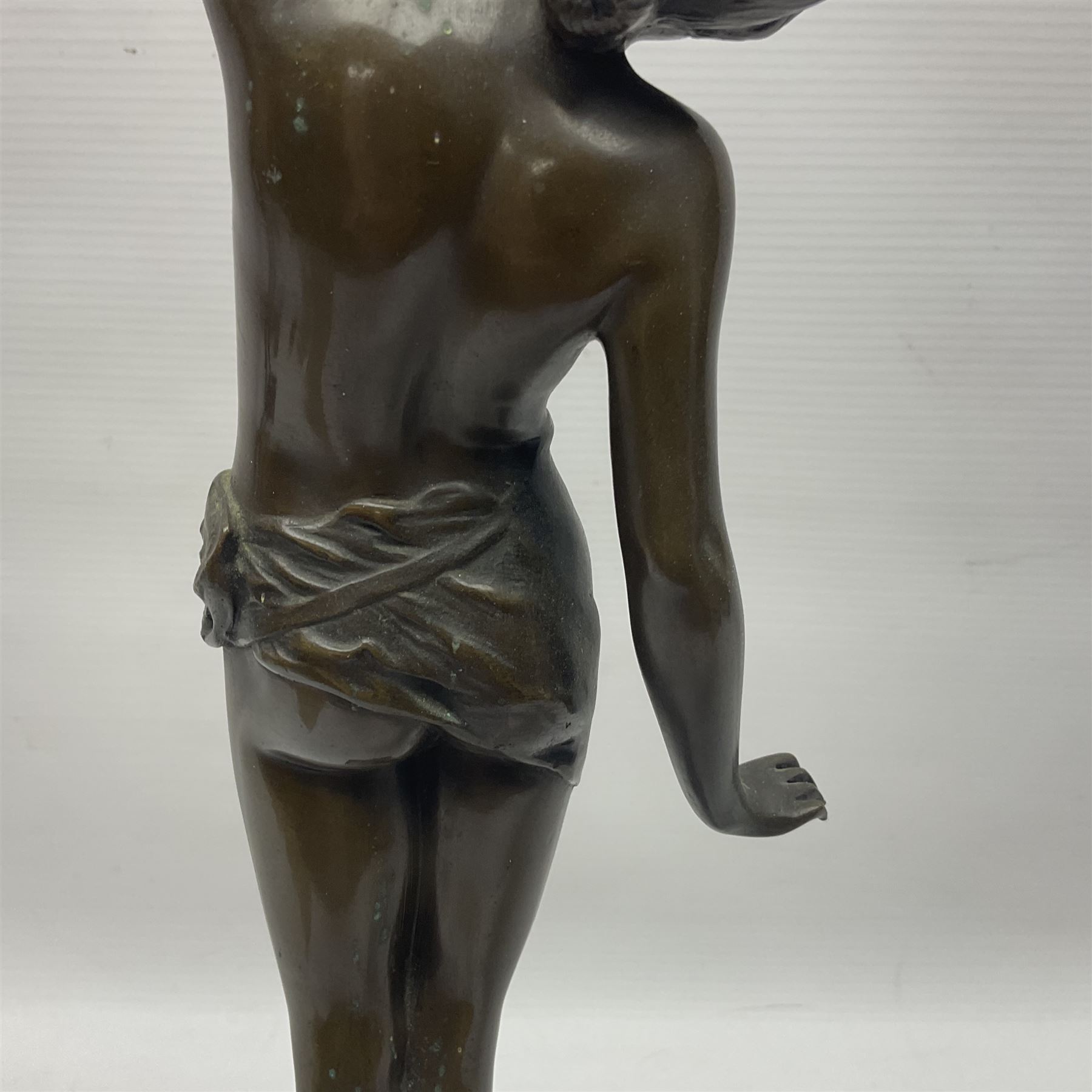 Bronzed semi nude female figure with one hand raised - Bild 10 aus 13