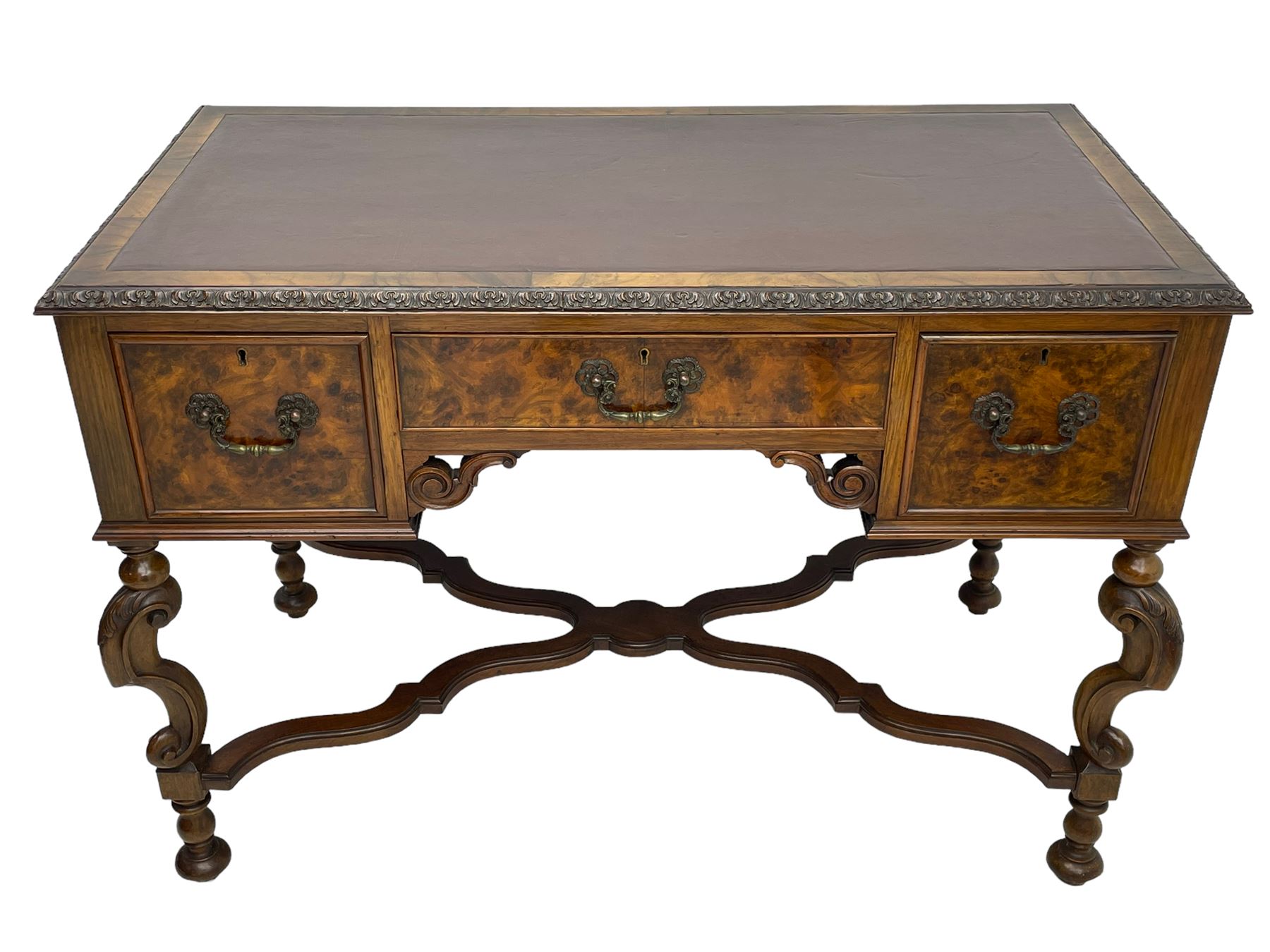 20th century figured walnut writing table - Image 8 of 12