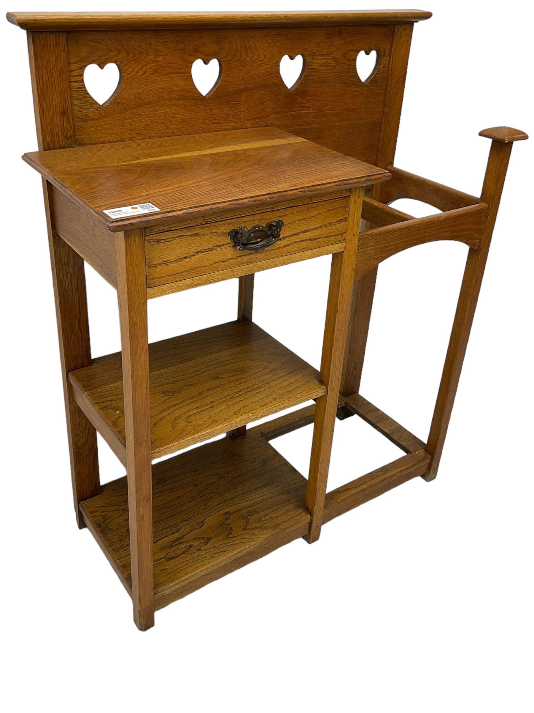 Arts and Crafts period golden oak hallstand - Image 3 of 8