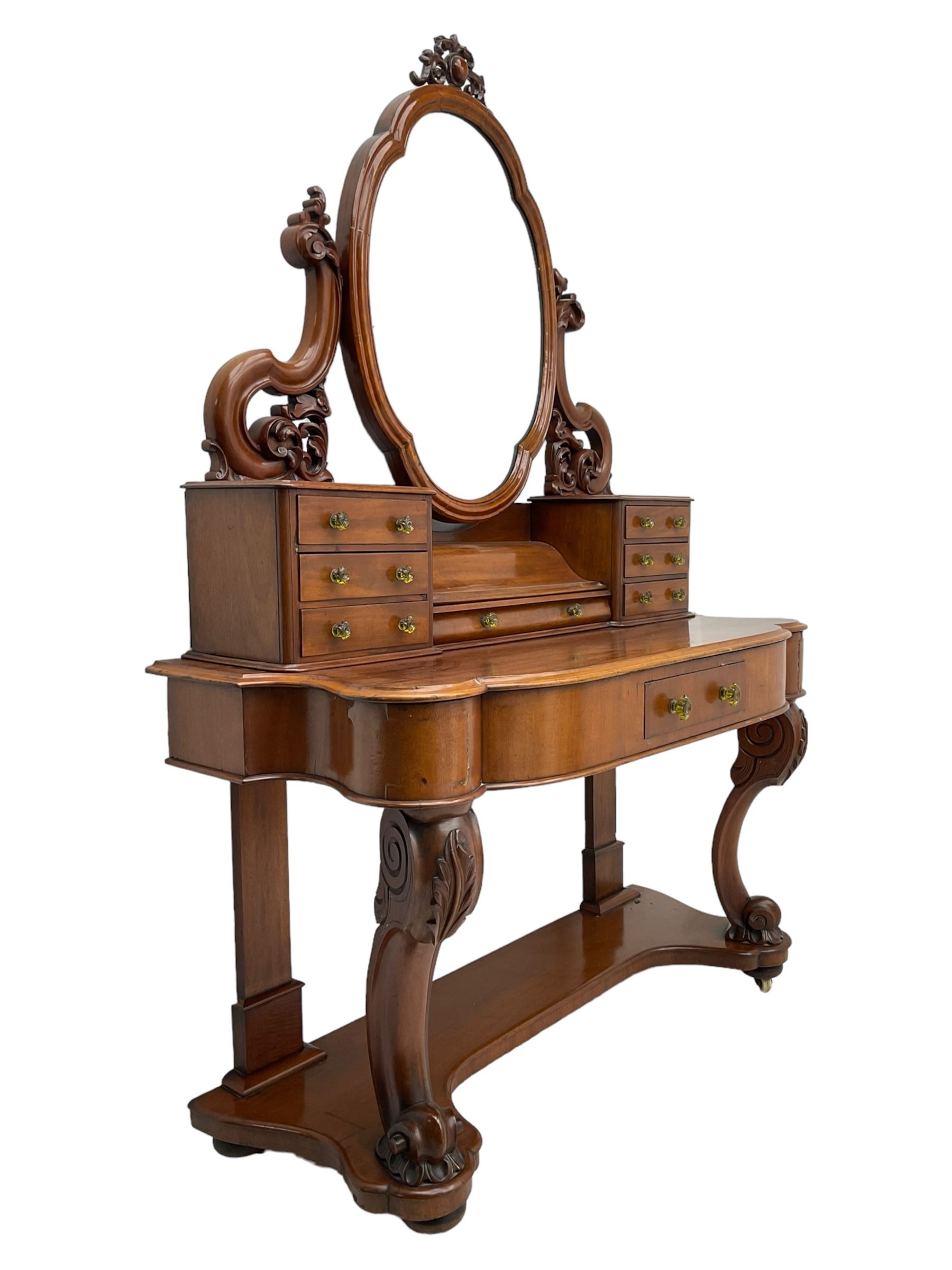 Victorian mahogany Duchess dressing table