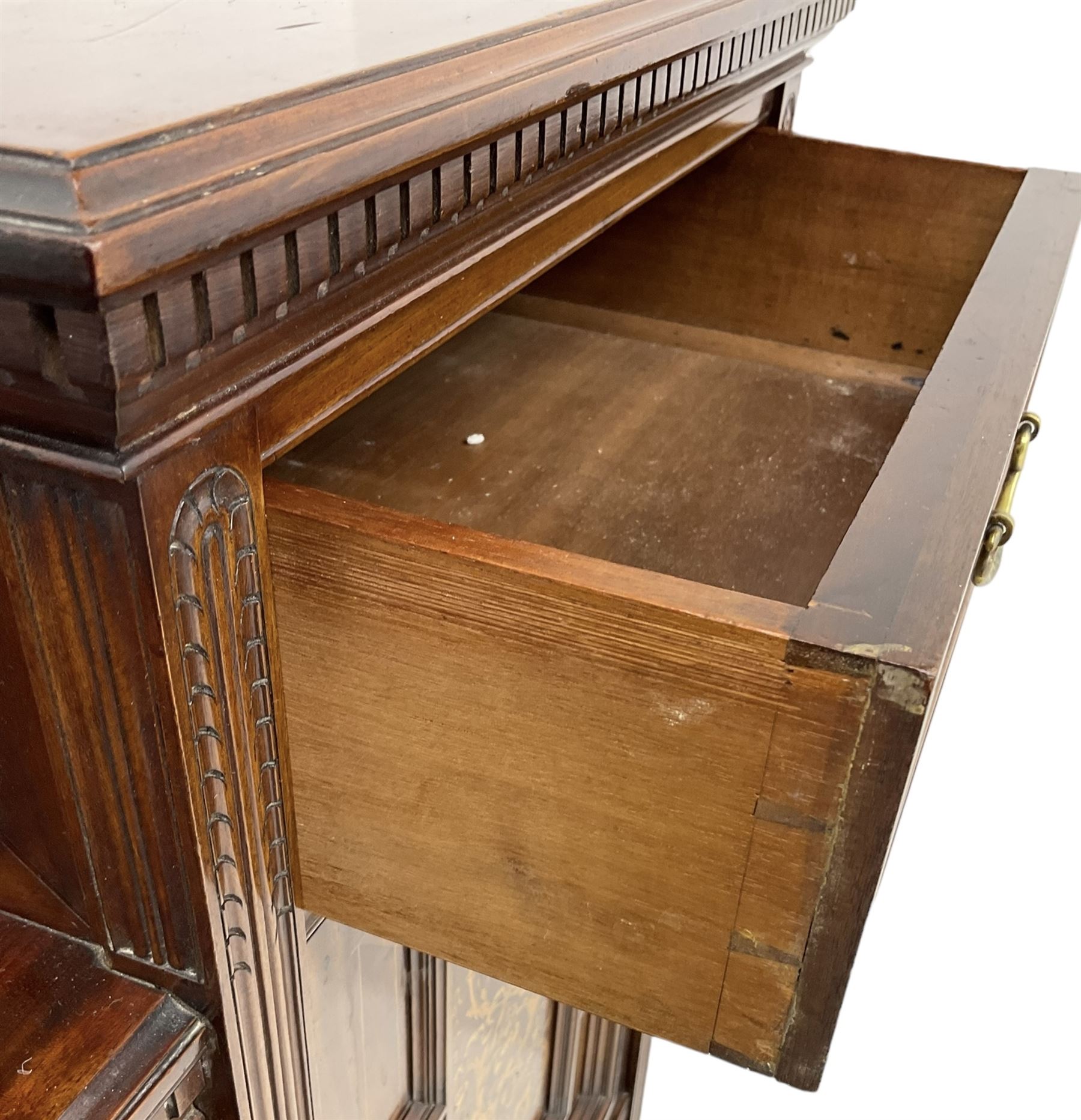 Late Victorian mahogany drop-centre sideboard - Image 3 of 9