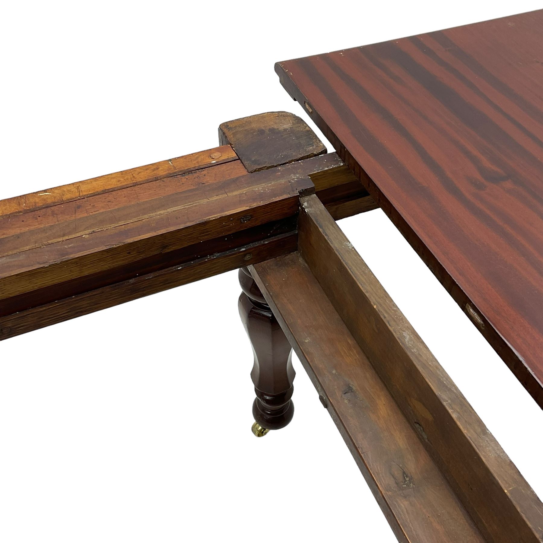 19th century mahogany extending dining table with three additional leaves - Bild 2 aus 15