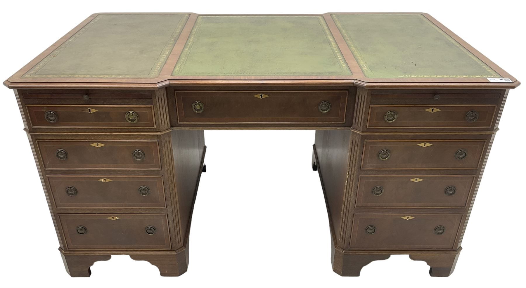 Mid -20th century Georgian design mahogany twin pedestal desk - Image 2 of 7