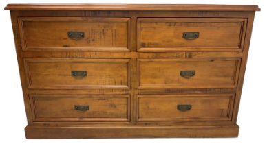 Hardwood chest