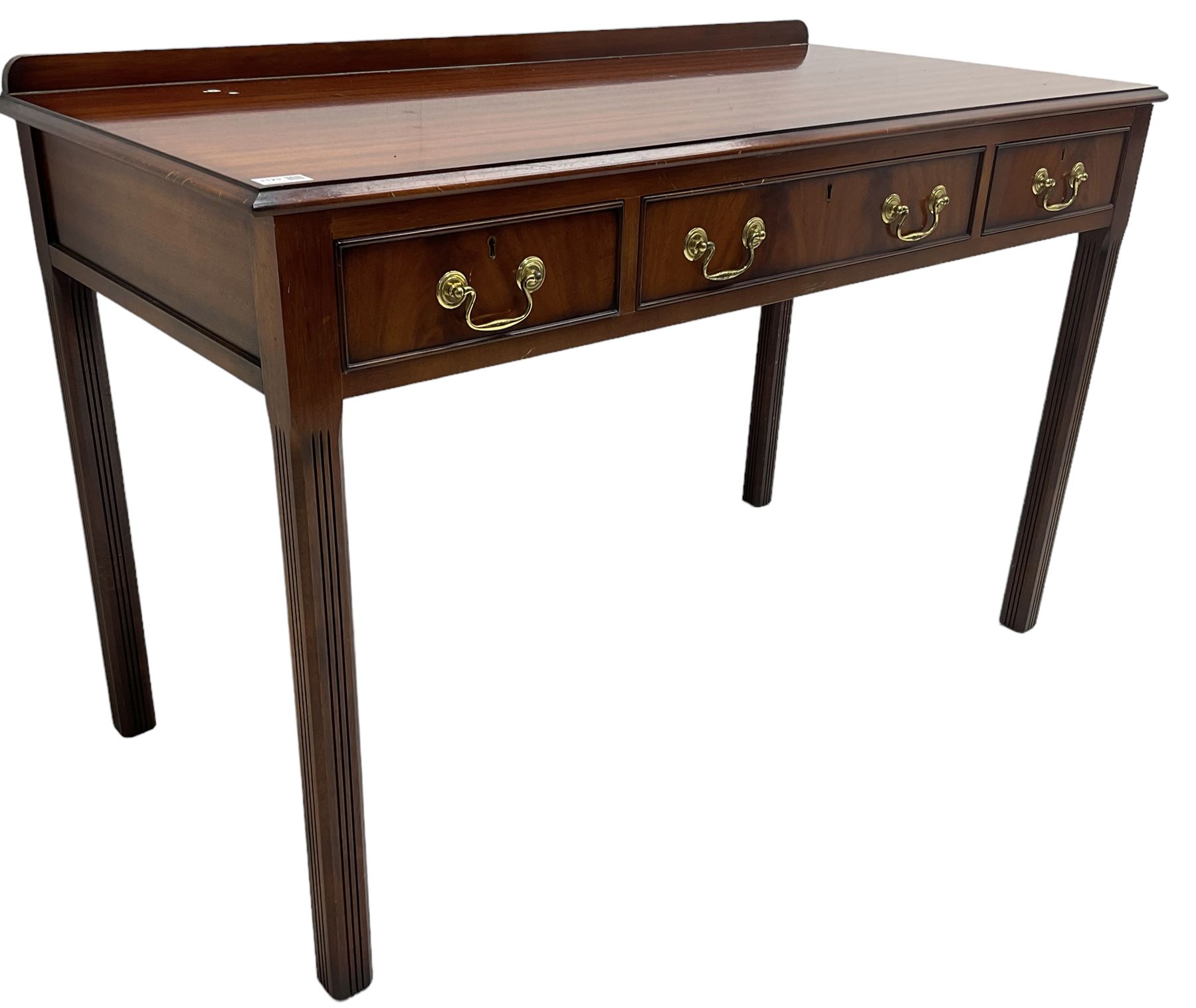 Georgian design mahogany side or dressing table - Image 7 of 8