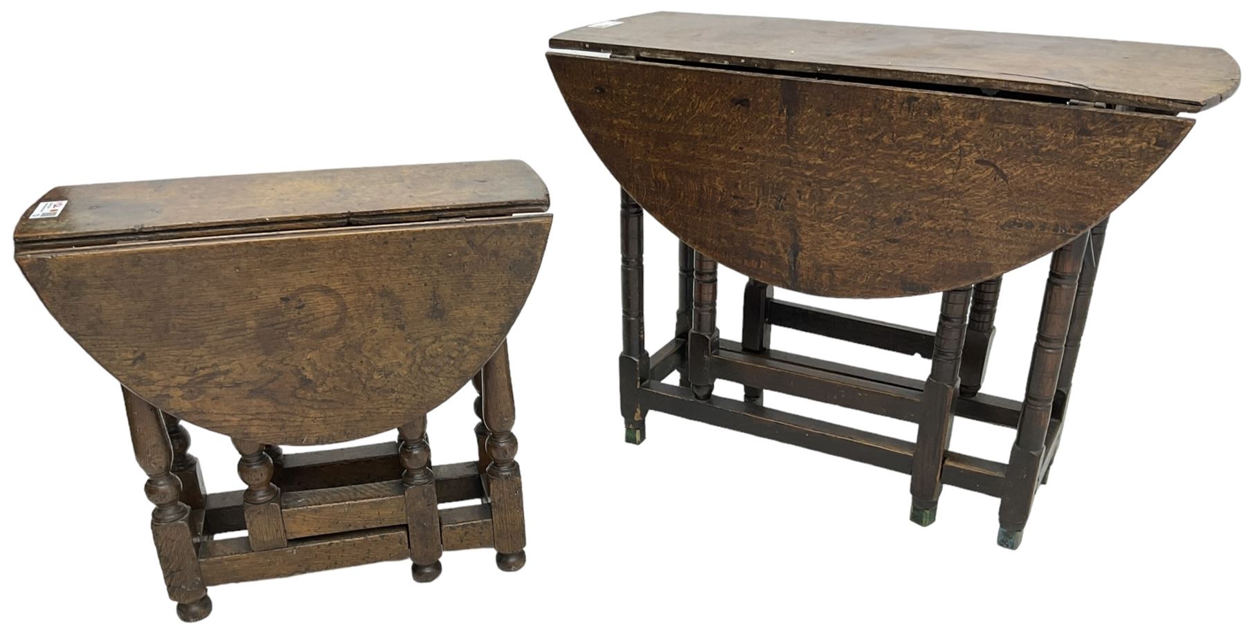 Small 18th century design oak drop-leaf gateleg table (61cm x 76cm - Image 5 of 5