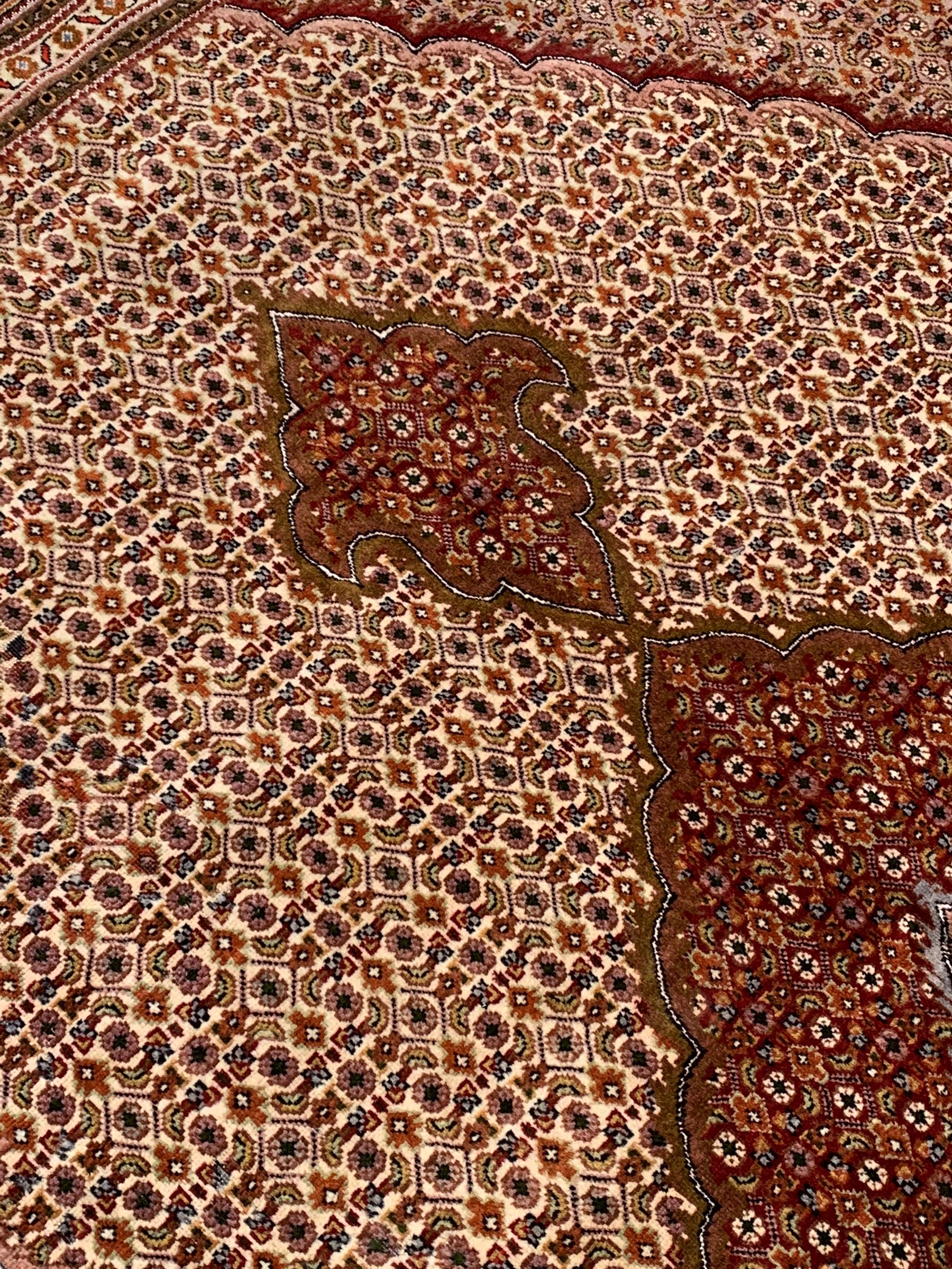 Persian Bidjar peach ground rug - Image 7 of 9