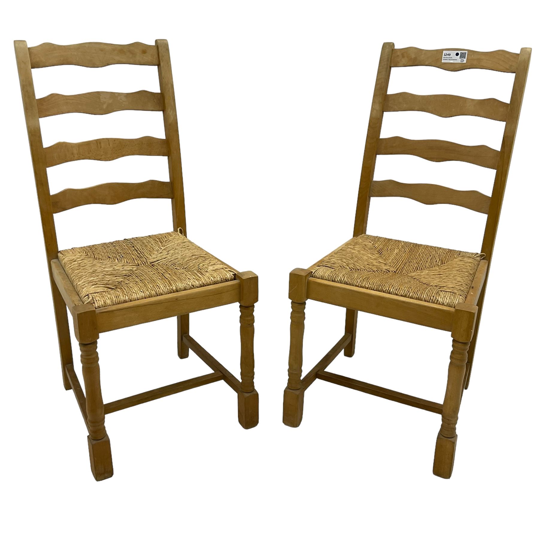 Set of six (4+2) beech dining chairs - Image 3 of 8