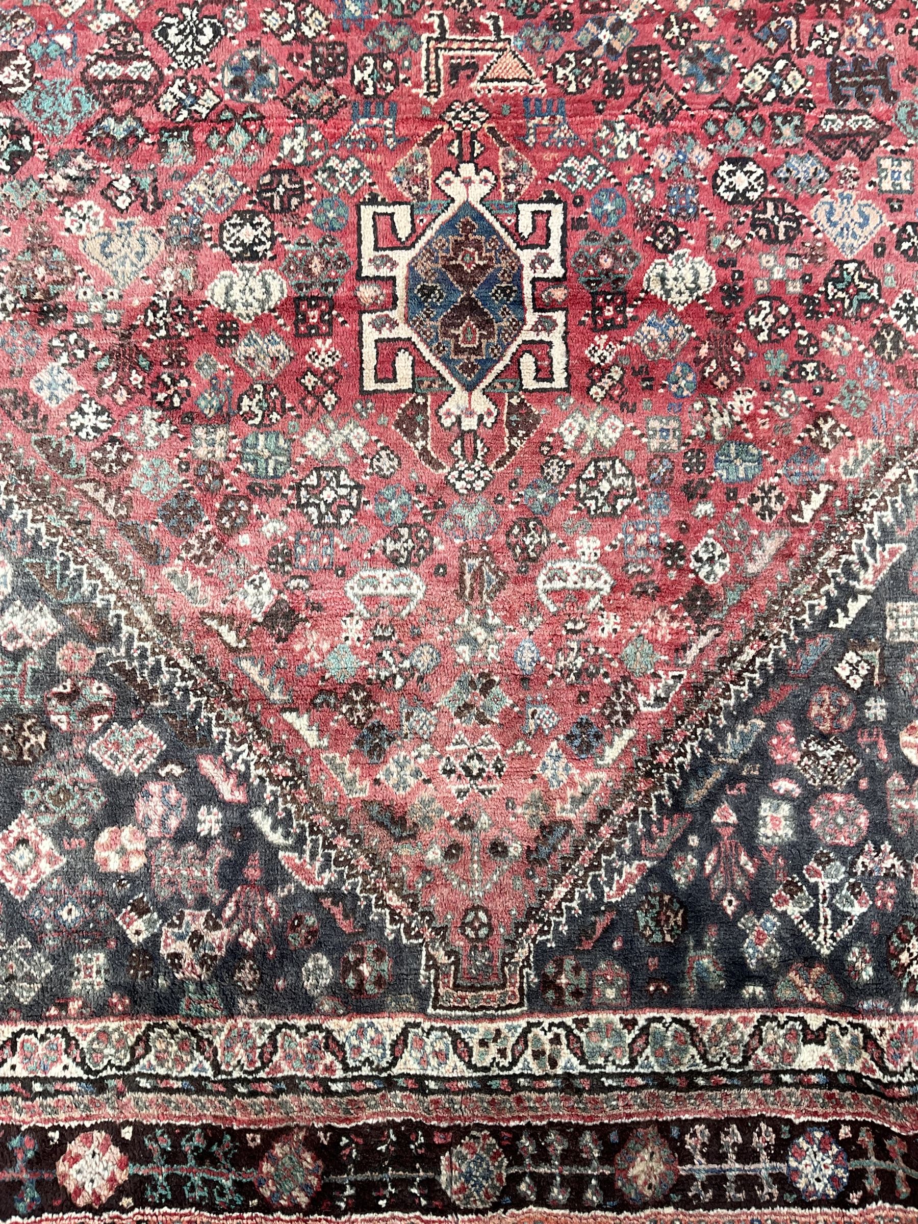 Persian Quashqai rug - Image 6 of 6