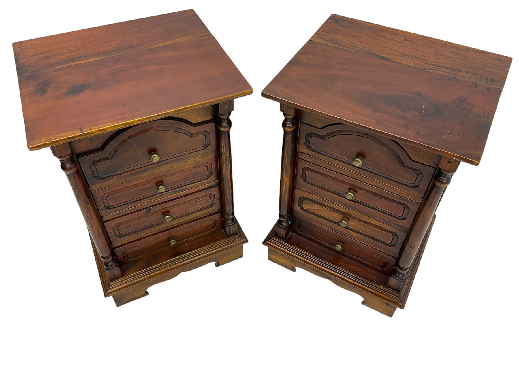 Pair of Victorian design mahogany bedside pedestal chests - Image 7 of 7