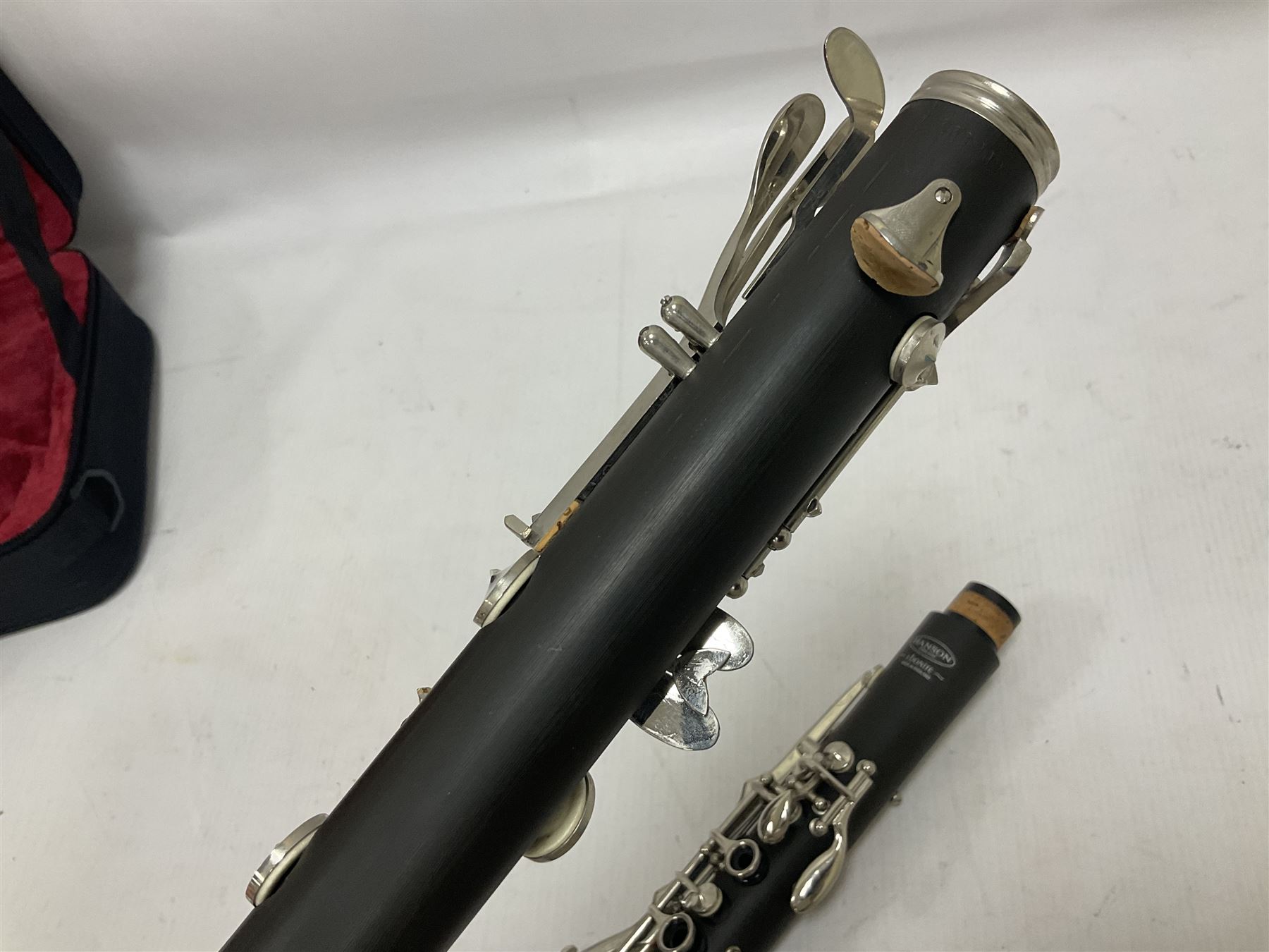 Hanson B Flat clarinet in a fitted case with accessories and three boxes of Vandoren reeds - Image 17 of 21