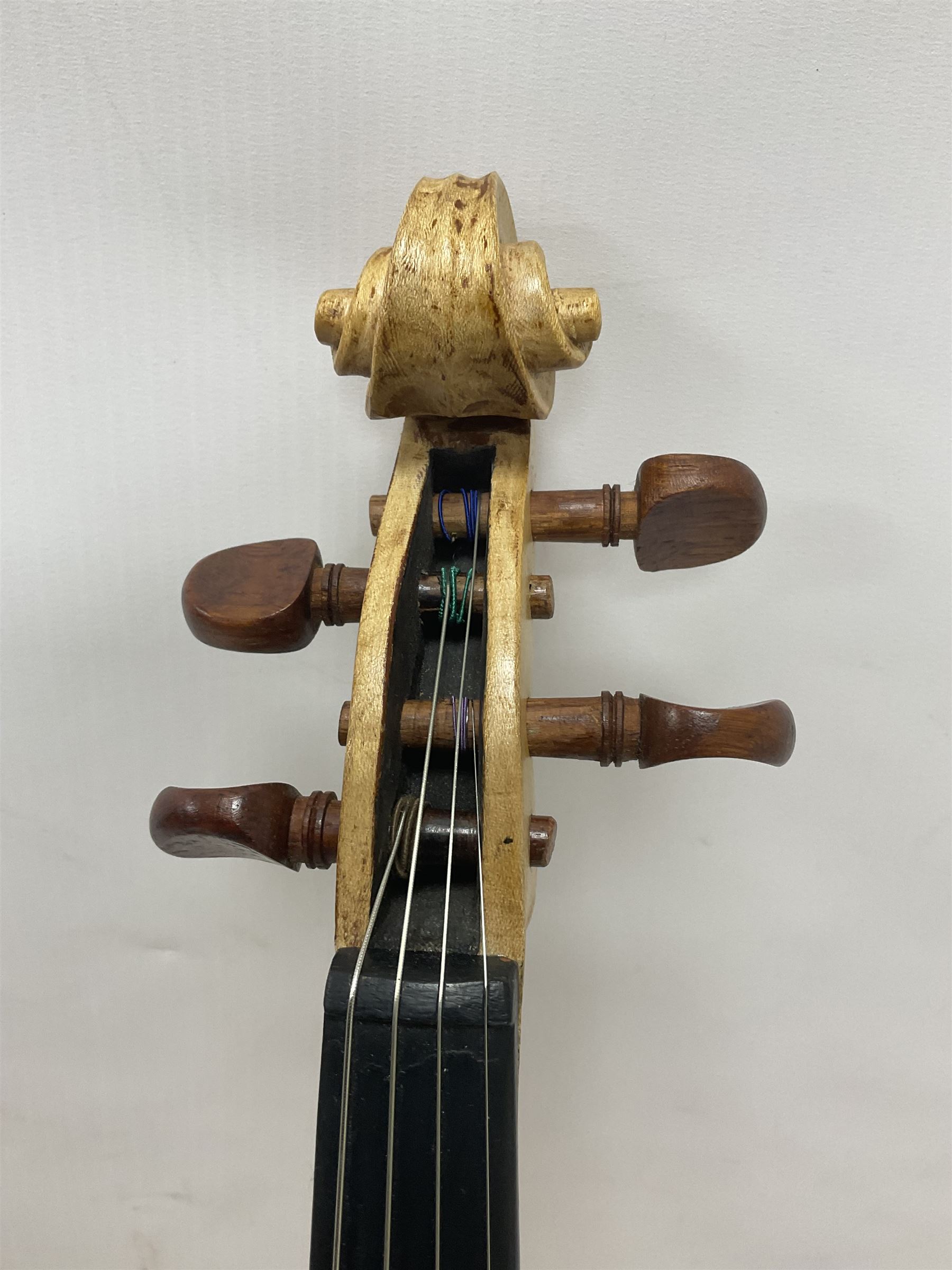 Copy of a full size Stradivarius violin with an ebonised fingerboard and tailpiece - Image 6 of 14