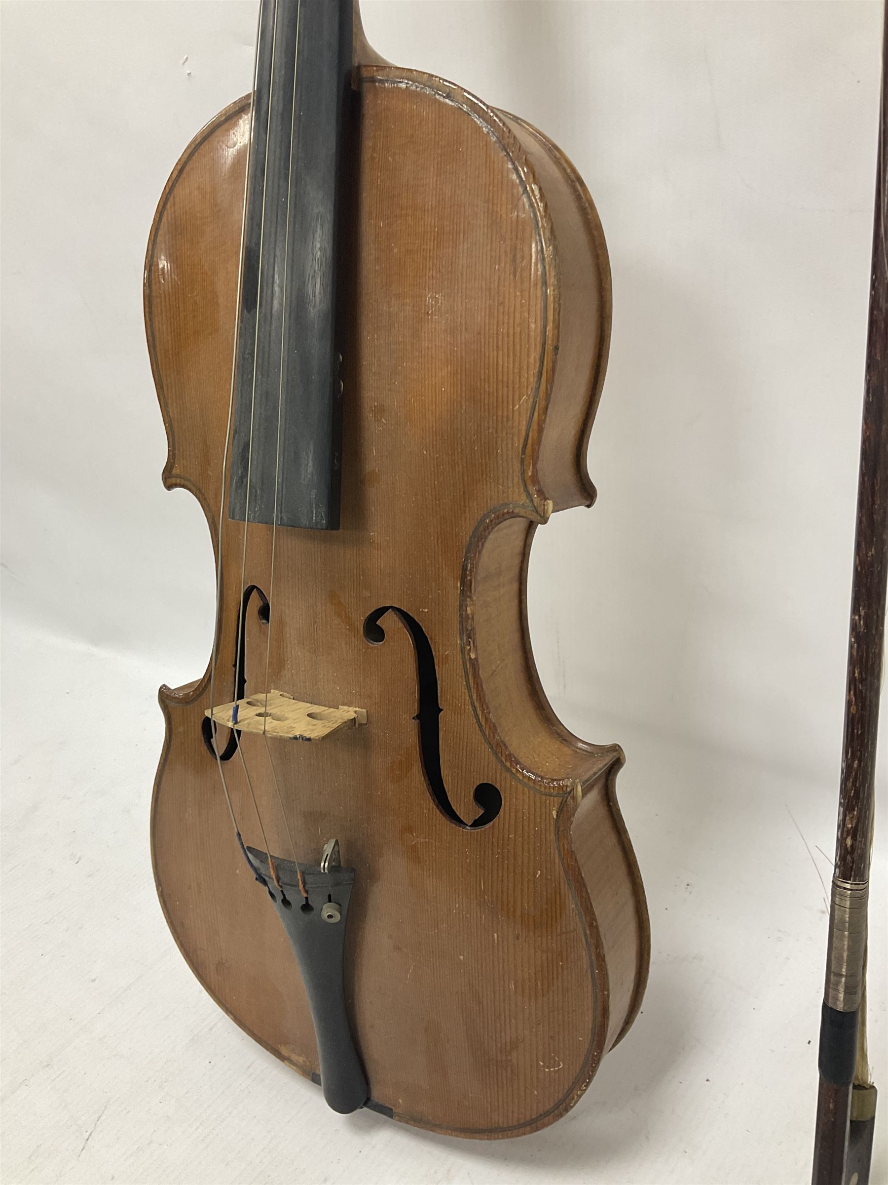 Early 20th century full size violin in a hard case with bow - Image 8 of 20