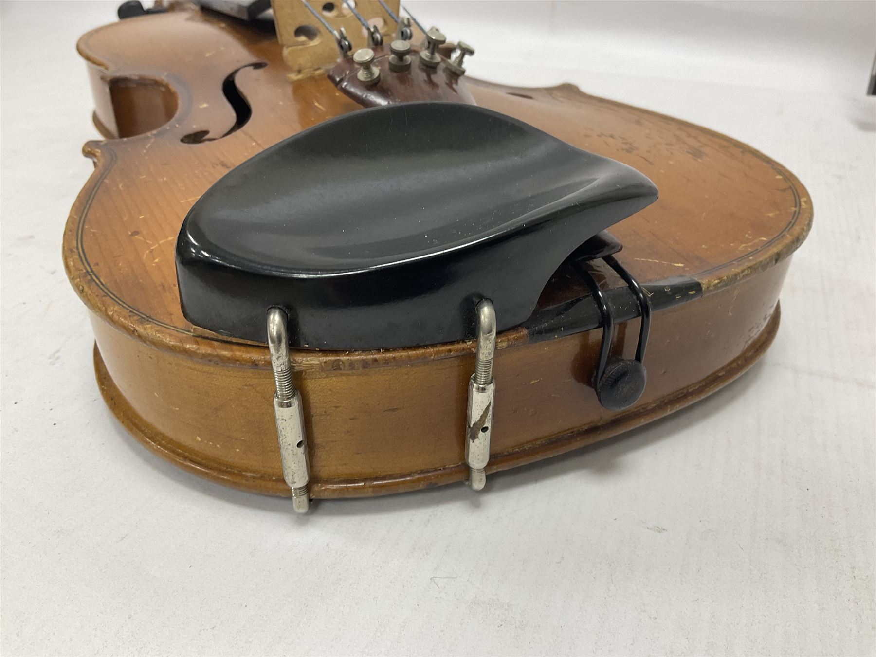 Full size Violin with a maple back and spruce top - Image 11 of 18