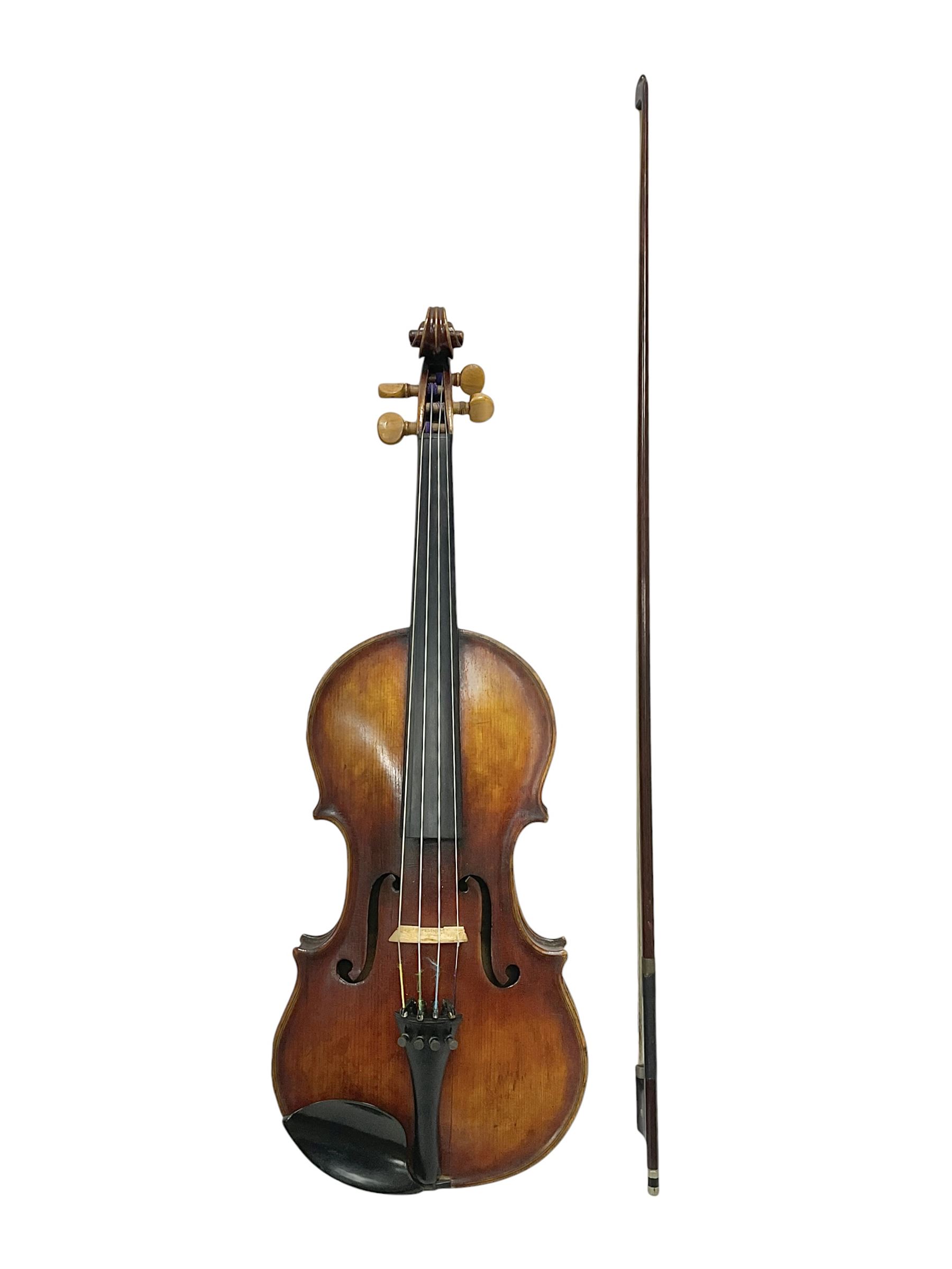 Full size violin and bow