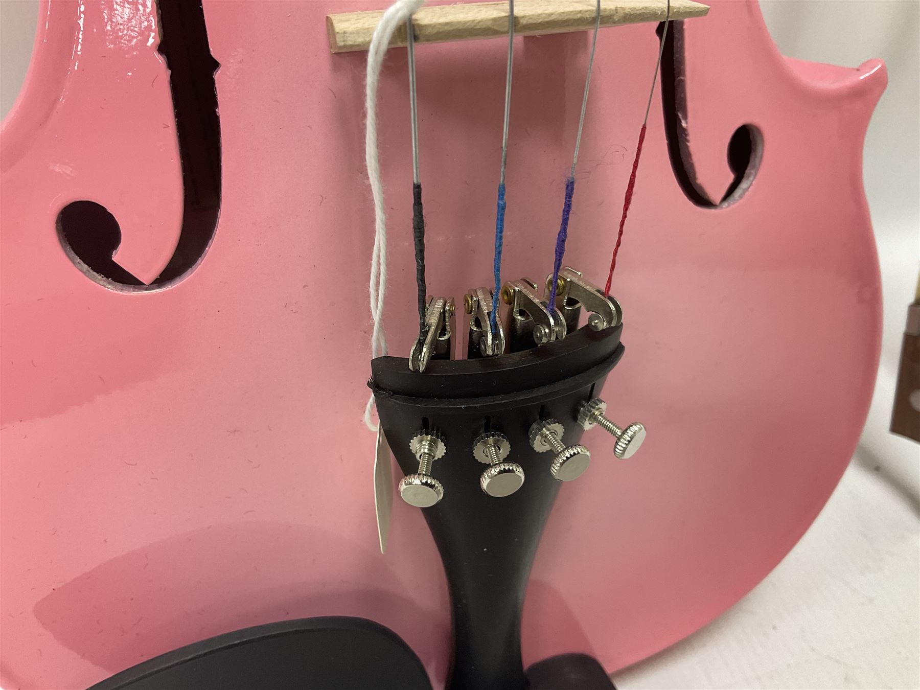 Zest full size pink violin - Image 6 of 32