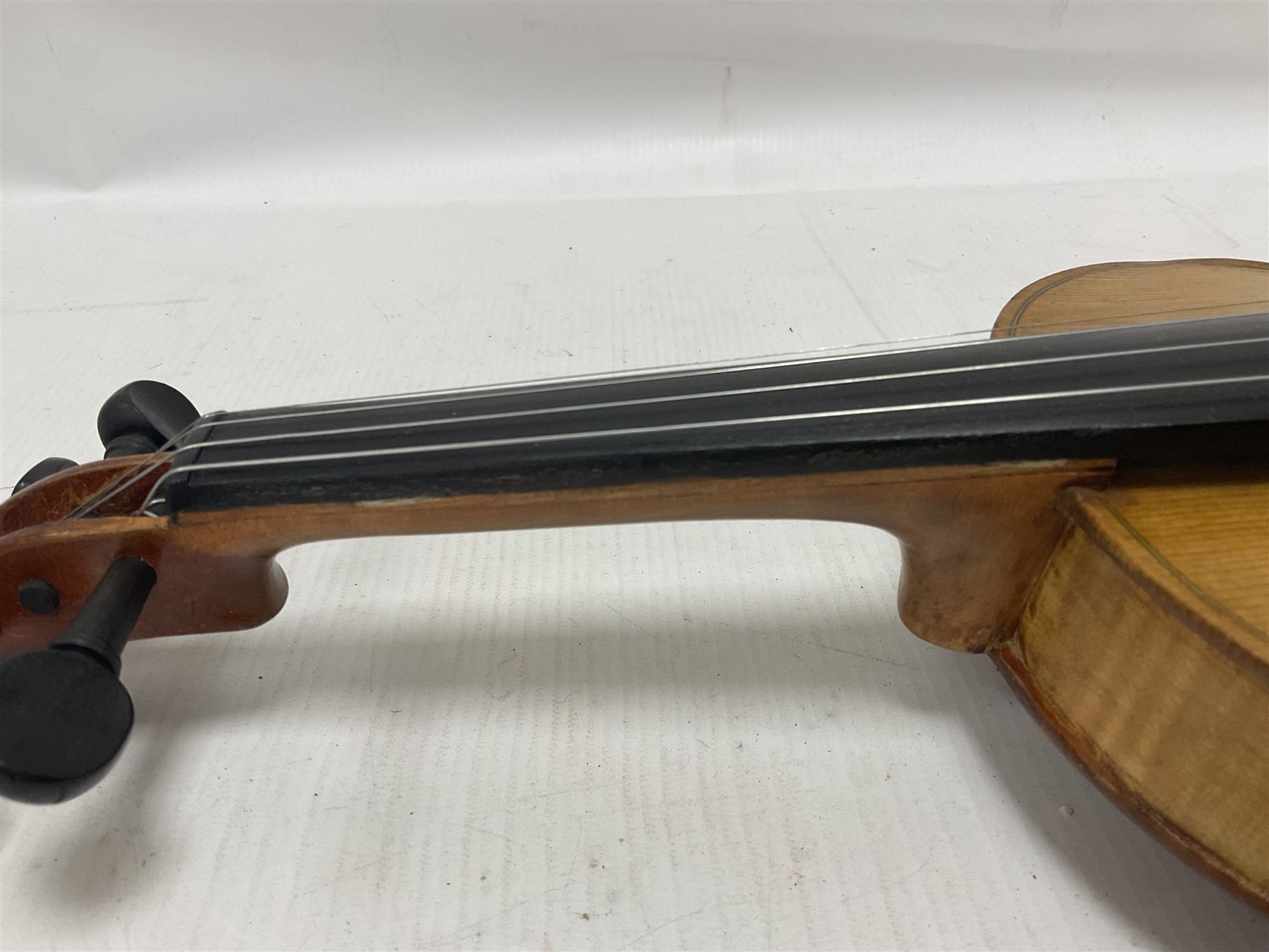 Copy of a full size Stradivarius violin - Image 8 of 15