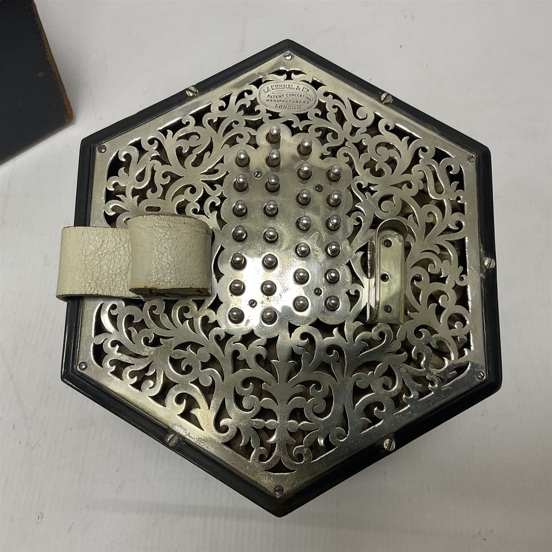 Lachenal & Co English 56 button concertina of hexagonal form - Image 6 of 13