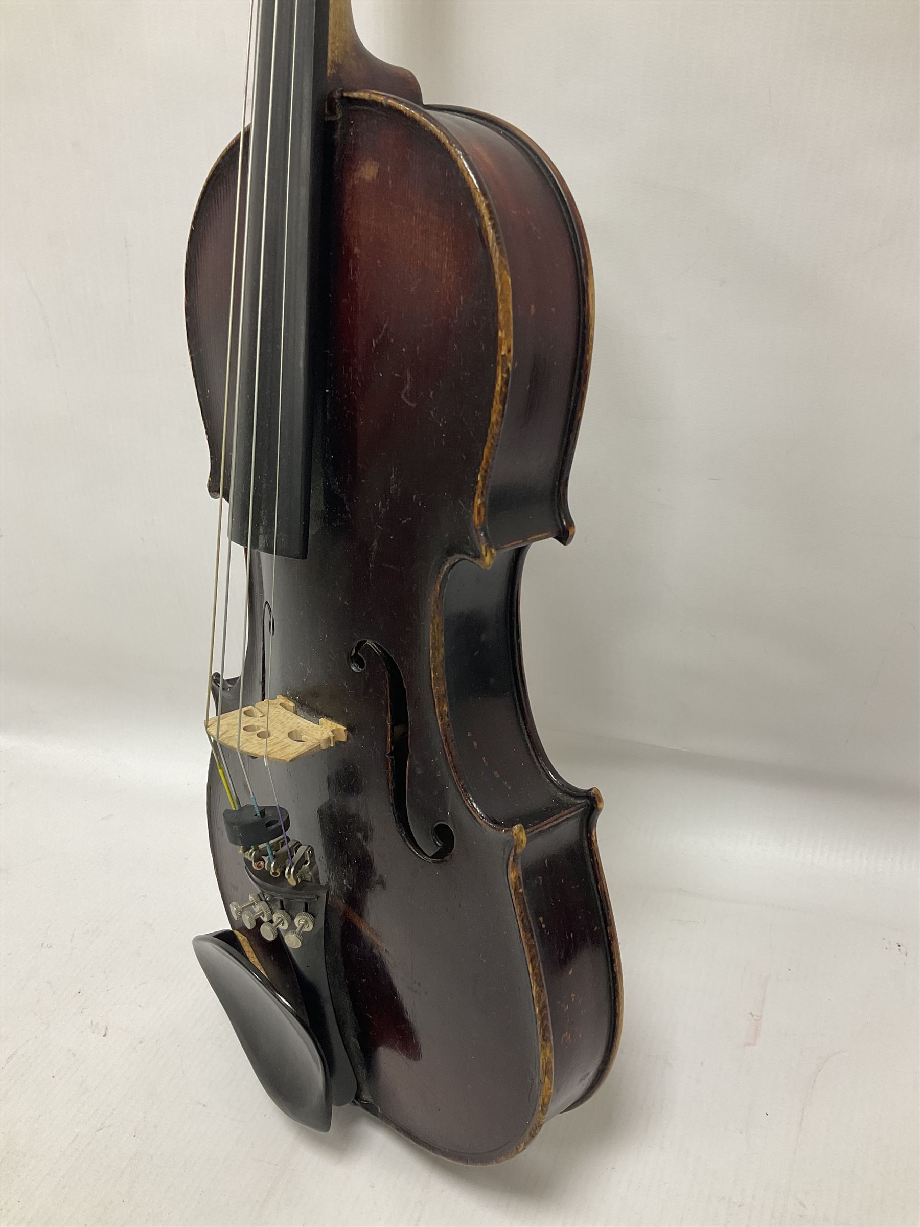 Neuner & Hornstiner early 20th century half size violin c1900 - Image 6 of 16