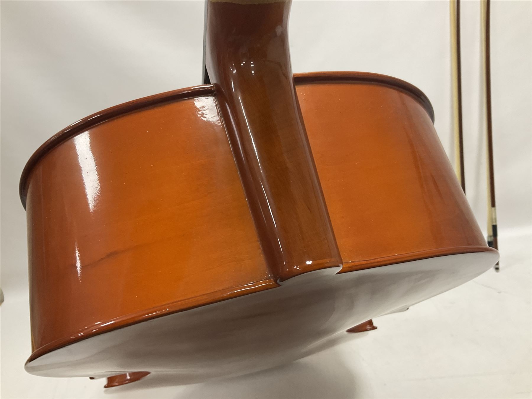 Gear 4 Music full size cello with a maple back and ribs and spruce top - Image 18 of 26