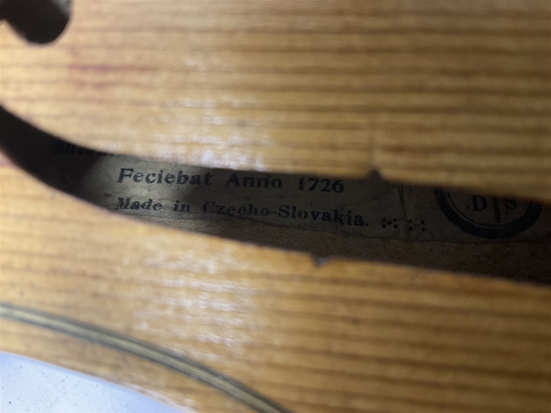 Copy of a full size Stradivarius violin - Image 6 of 15