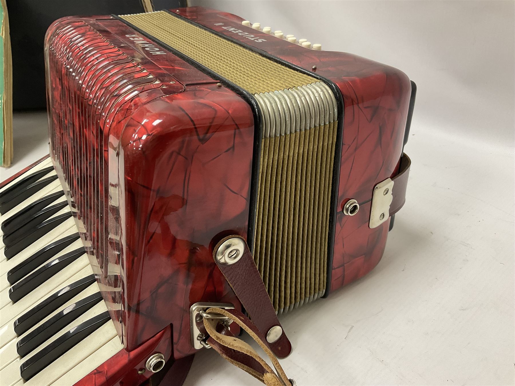 German Hohner student II compact accordion with 26 keys and 12 bass registers in a hard case With tu - Image 7 of 18