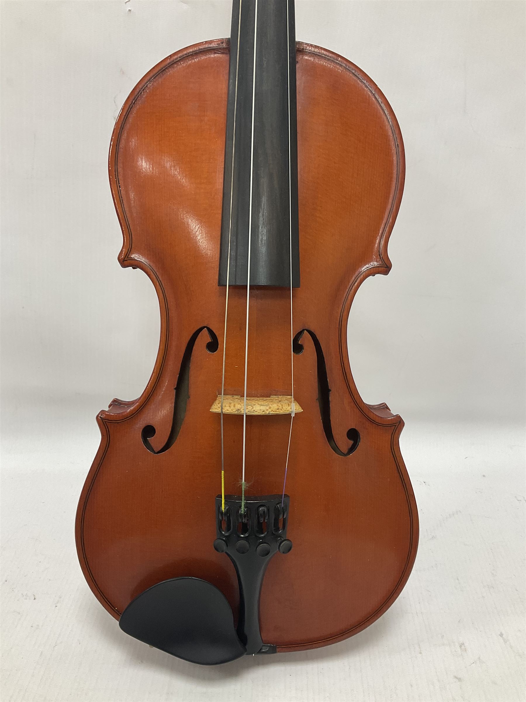 Stanley Harrison full size violin in a ridged case Harrison was a local luthier who lived in Howden - Image 5 of 19