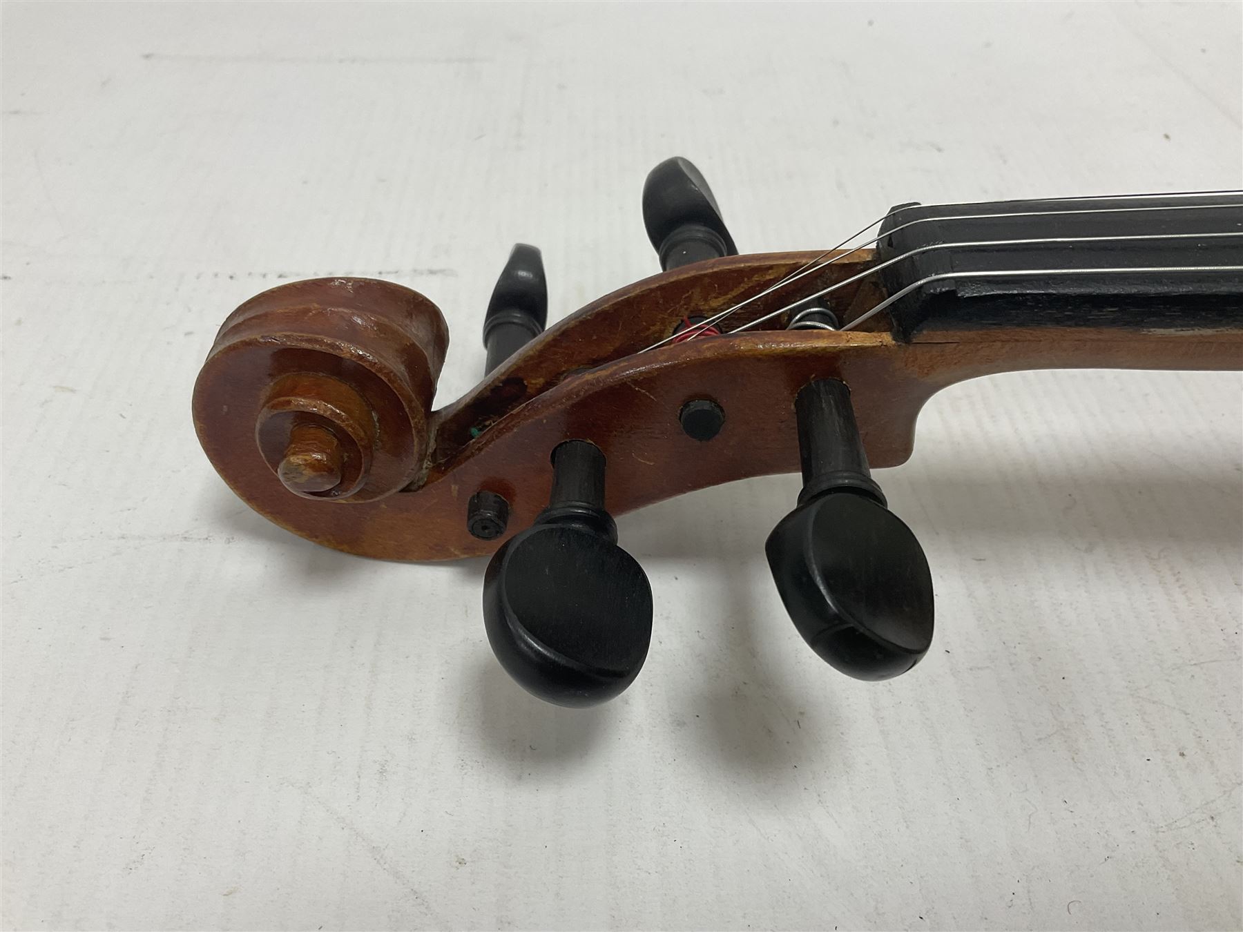 Copy of a full size Stradivarius violin - Image 9 of 15