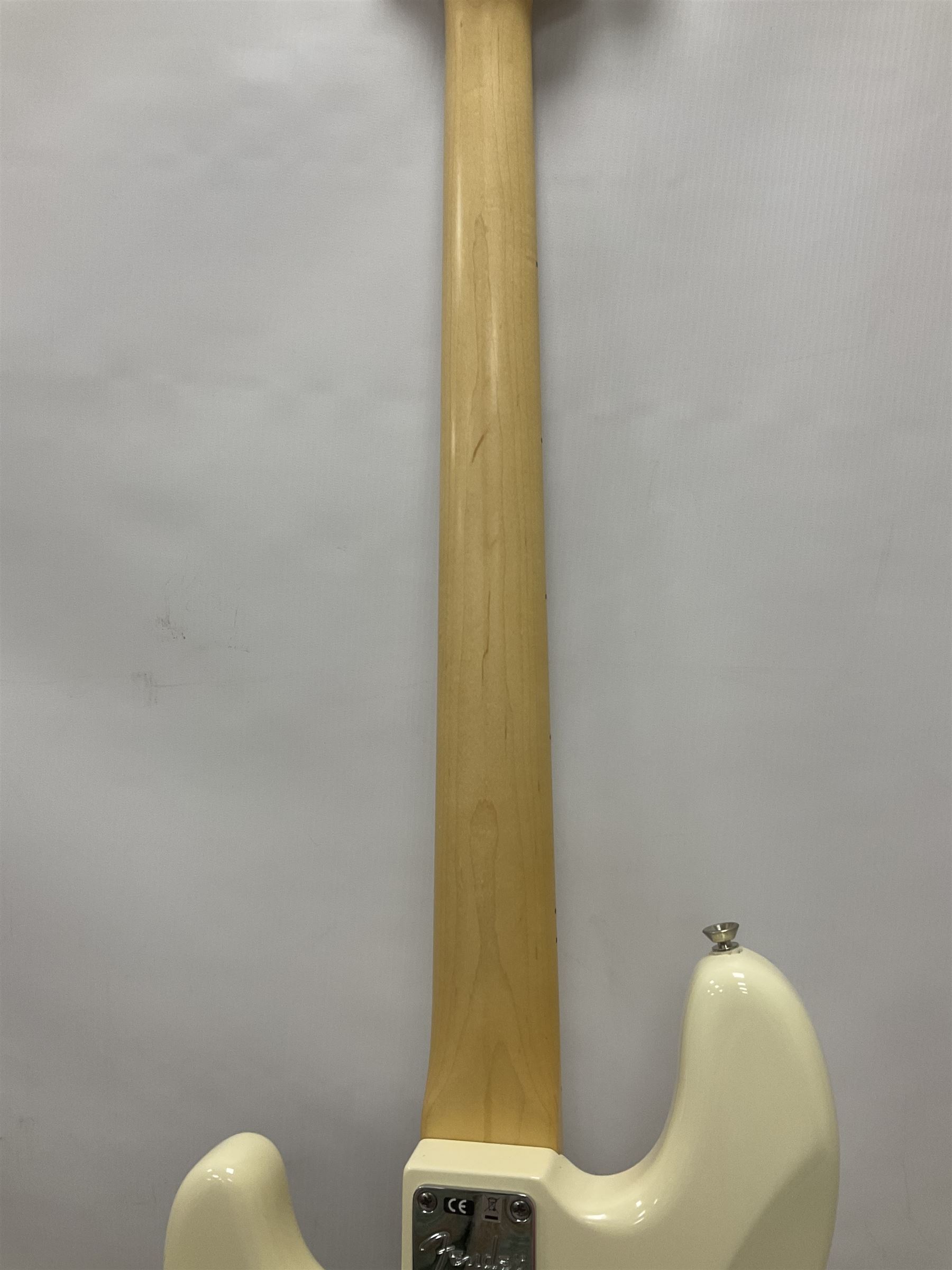 Fender Precision Bass guitar - Image 21 of 26