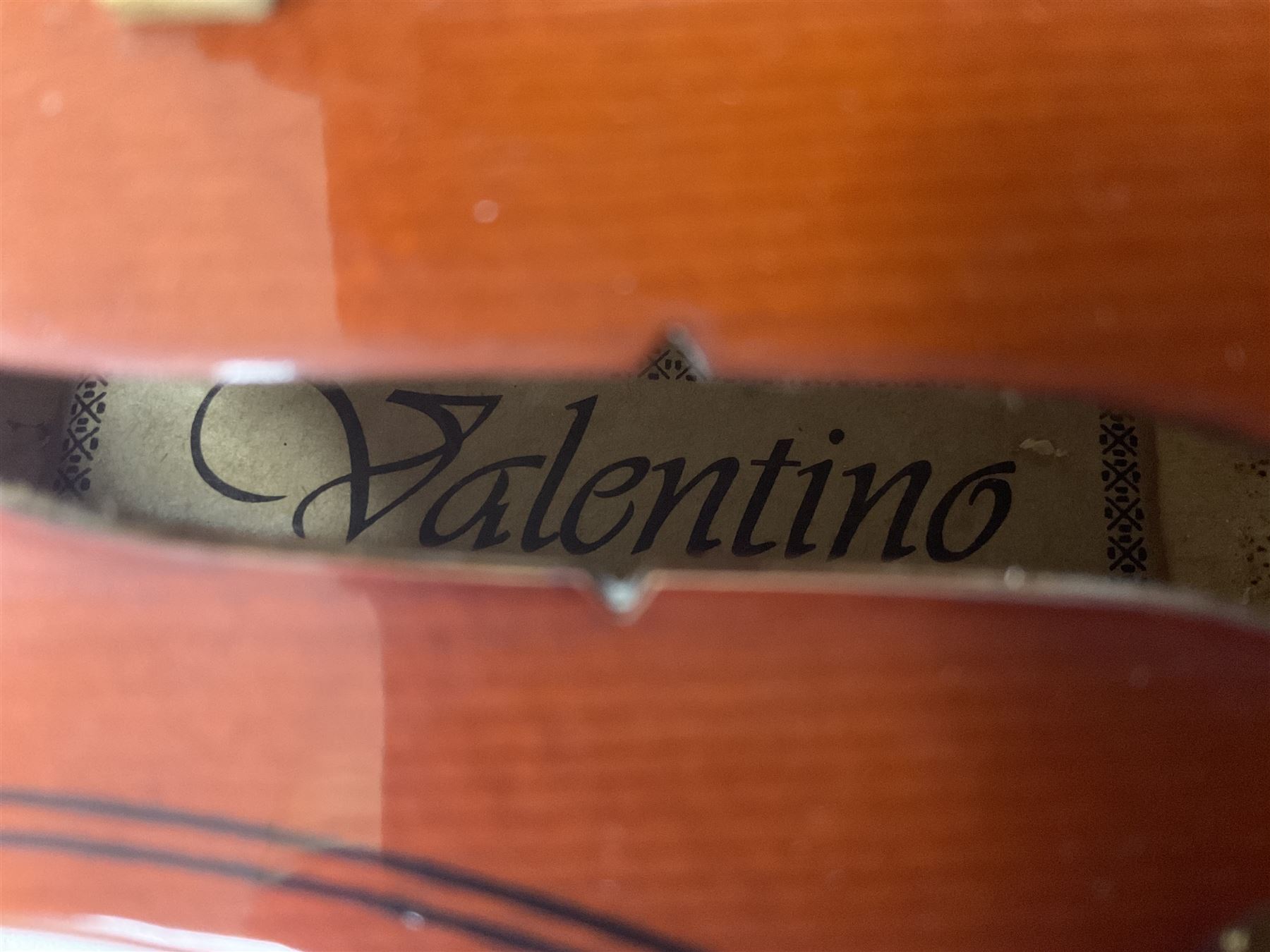 Full size violin with a maple case and ebonised fingerboard and fittings - Image 13 of 21