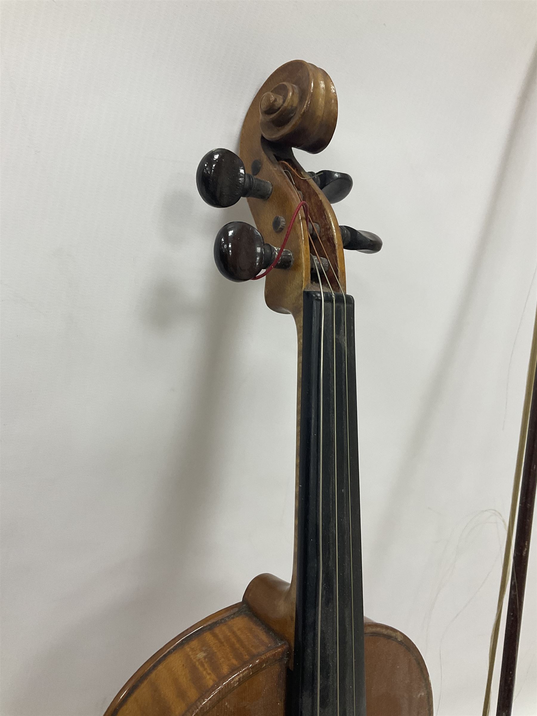 Early 20th century full size violin in a hard case with bow - Image 10 of 20