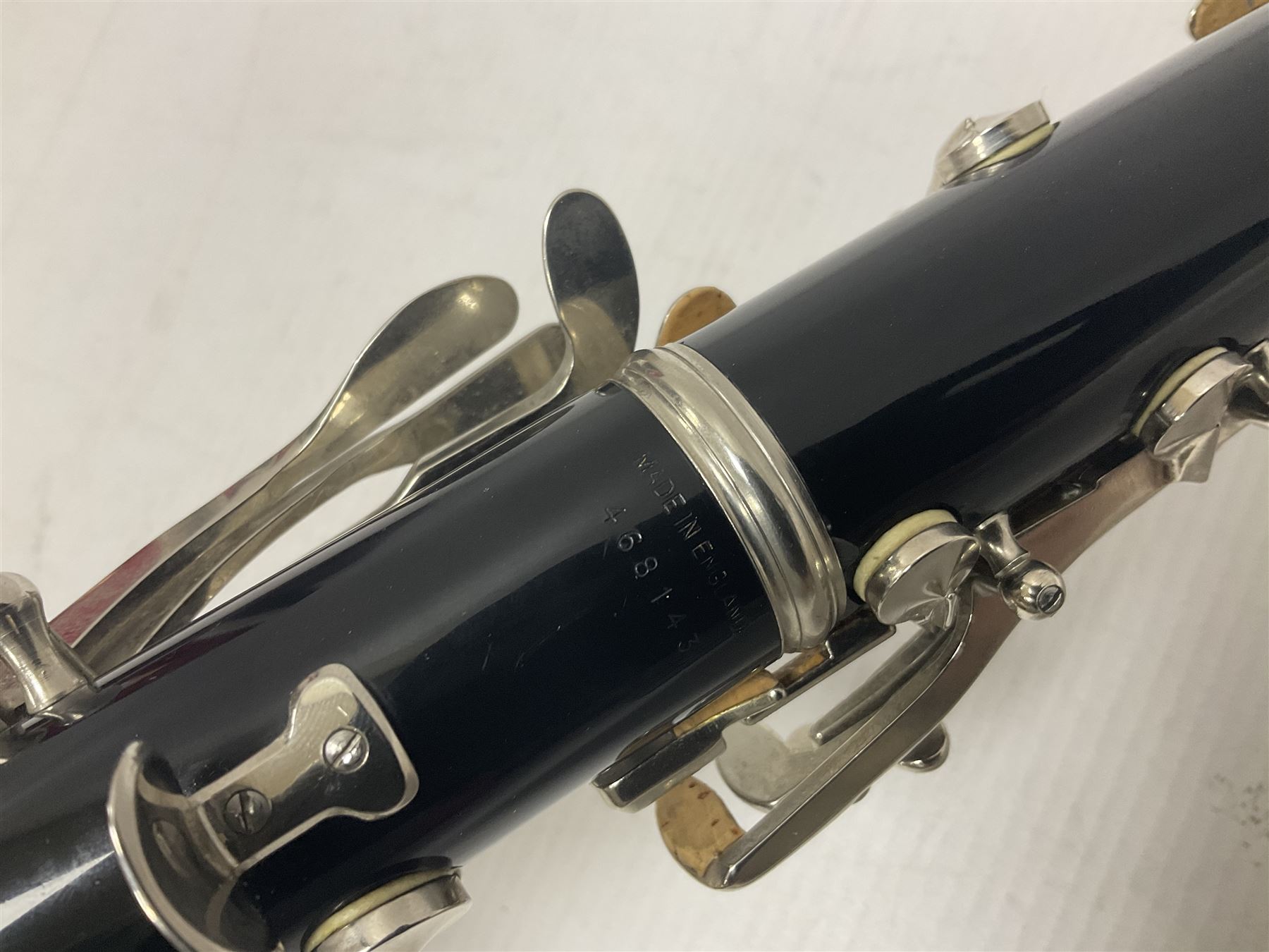 Boosey & Hawkes Regent B flat clarinet and accessories in a velvet lined fitted case - Image 12 of 19