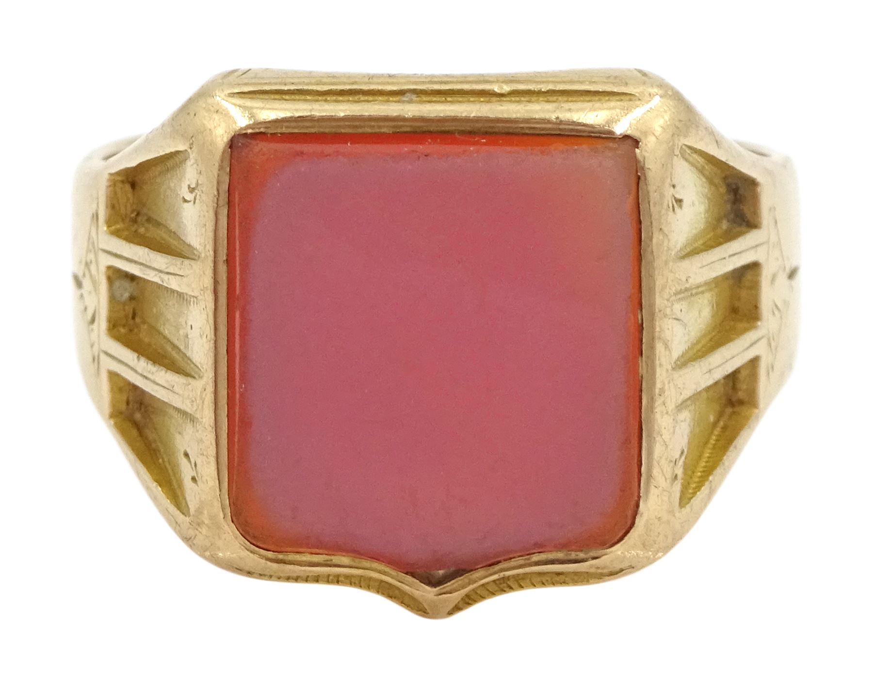 Early 20th century 15ct gold agate shield signet ring