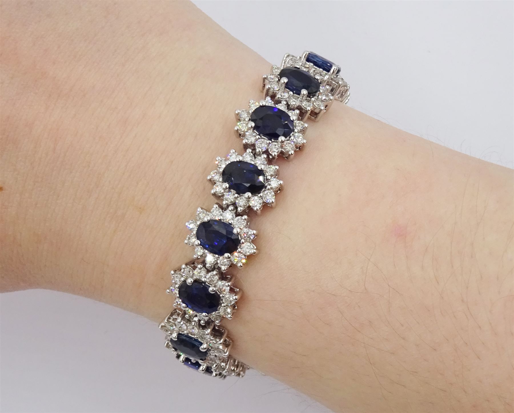 18ct white gold oval cut sapphire and round brilliant cut diamond bracelet - Image 2 of 3